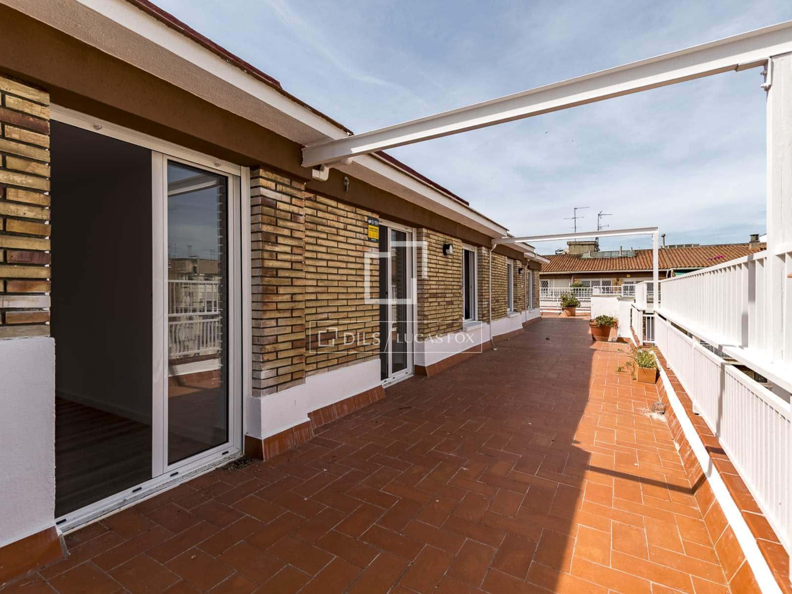 3 soveværelse Penthouse til salg i Barcelona by - € 1.090.000 (Ref: 9921052)