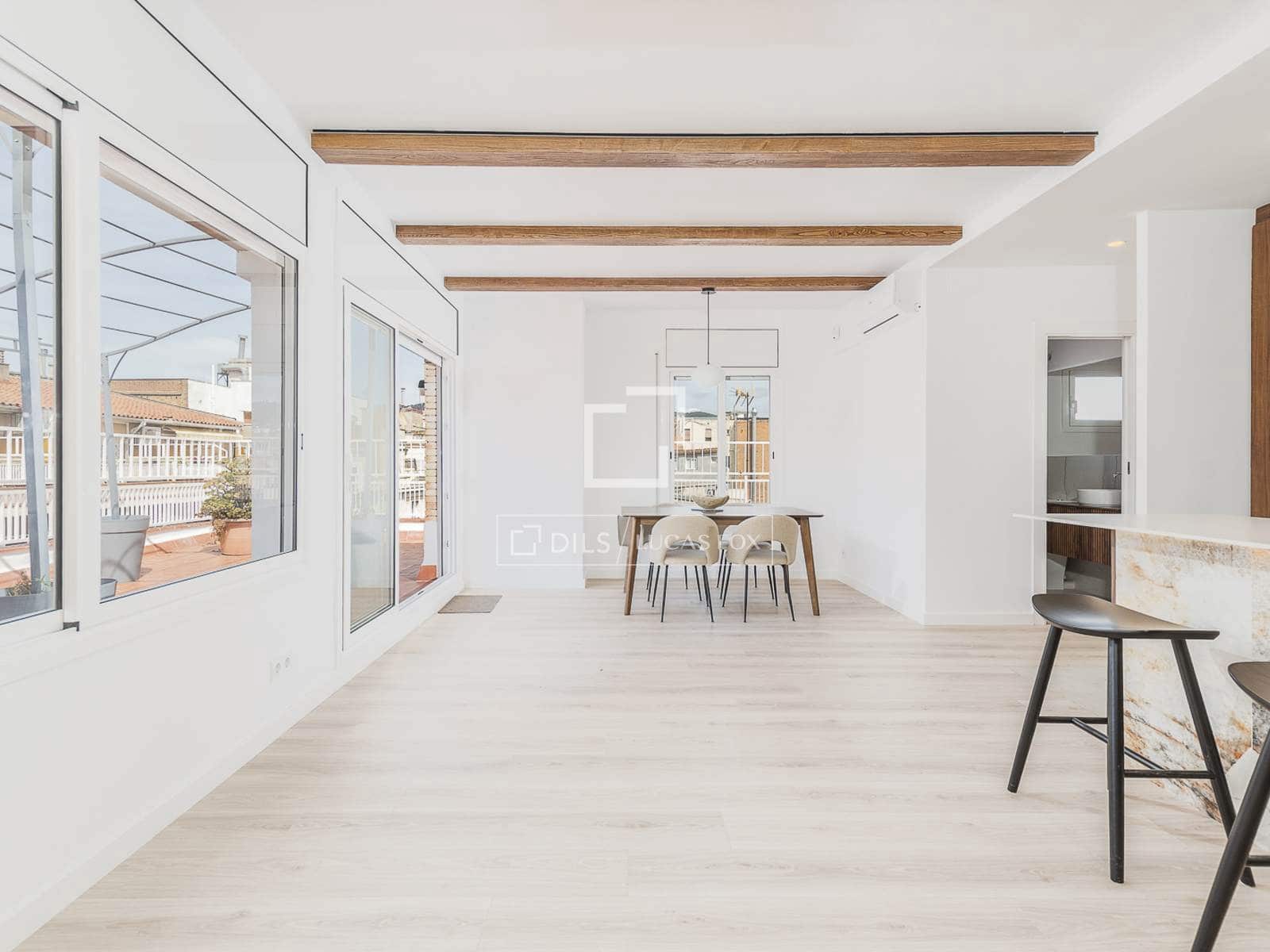 3 soveværelse Penthouse til salg i Barcelona by - € 1.090.000 (Ref: 9921052)