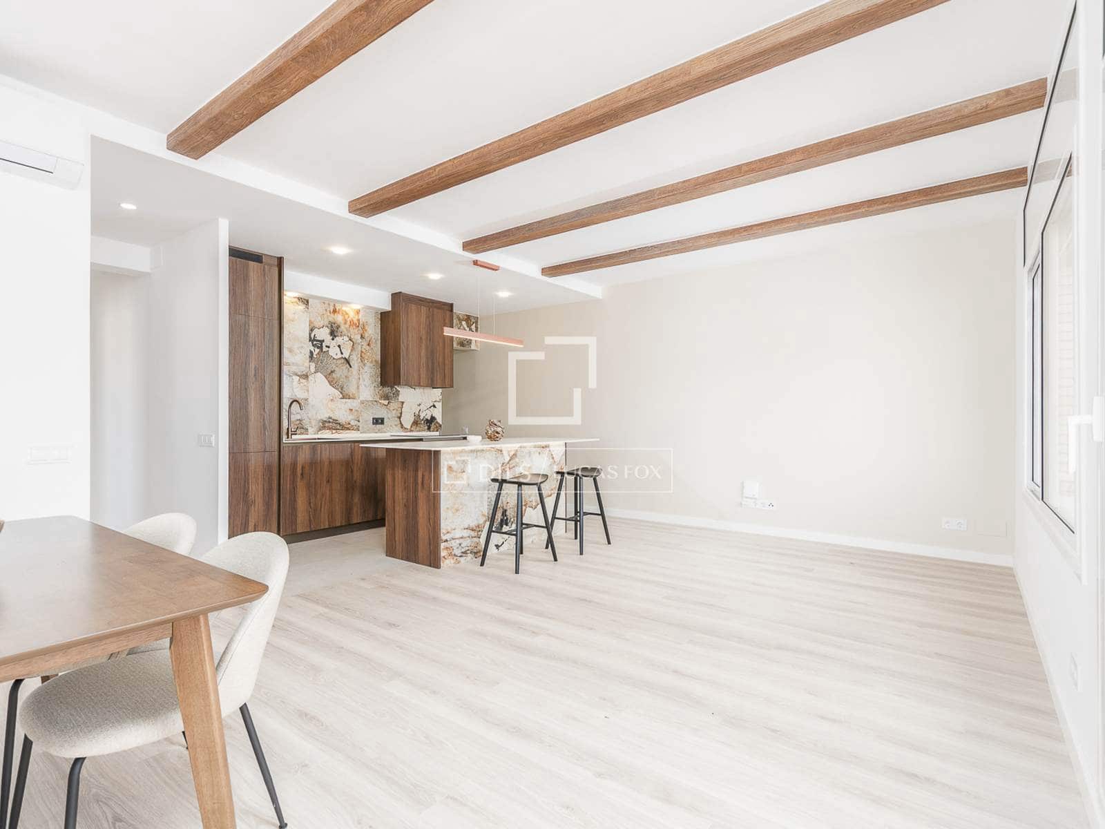 3 soveværelse Penthouse til salg i Barcelona by - € 1.090.000 (Ref: 9921052)