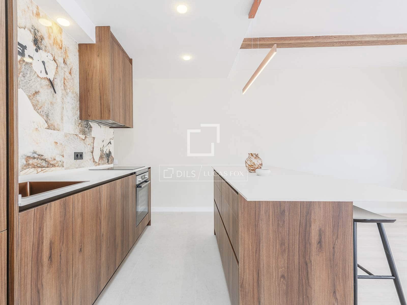 3 soveværelse Penthouse til salg i Barcelona by - € 1.090.000 (Ref: 9921052)