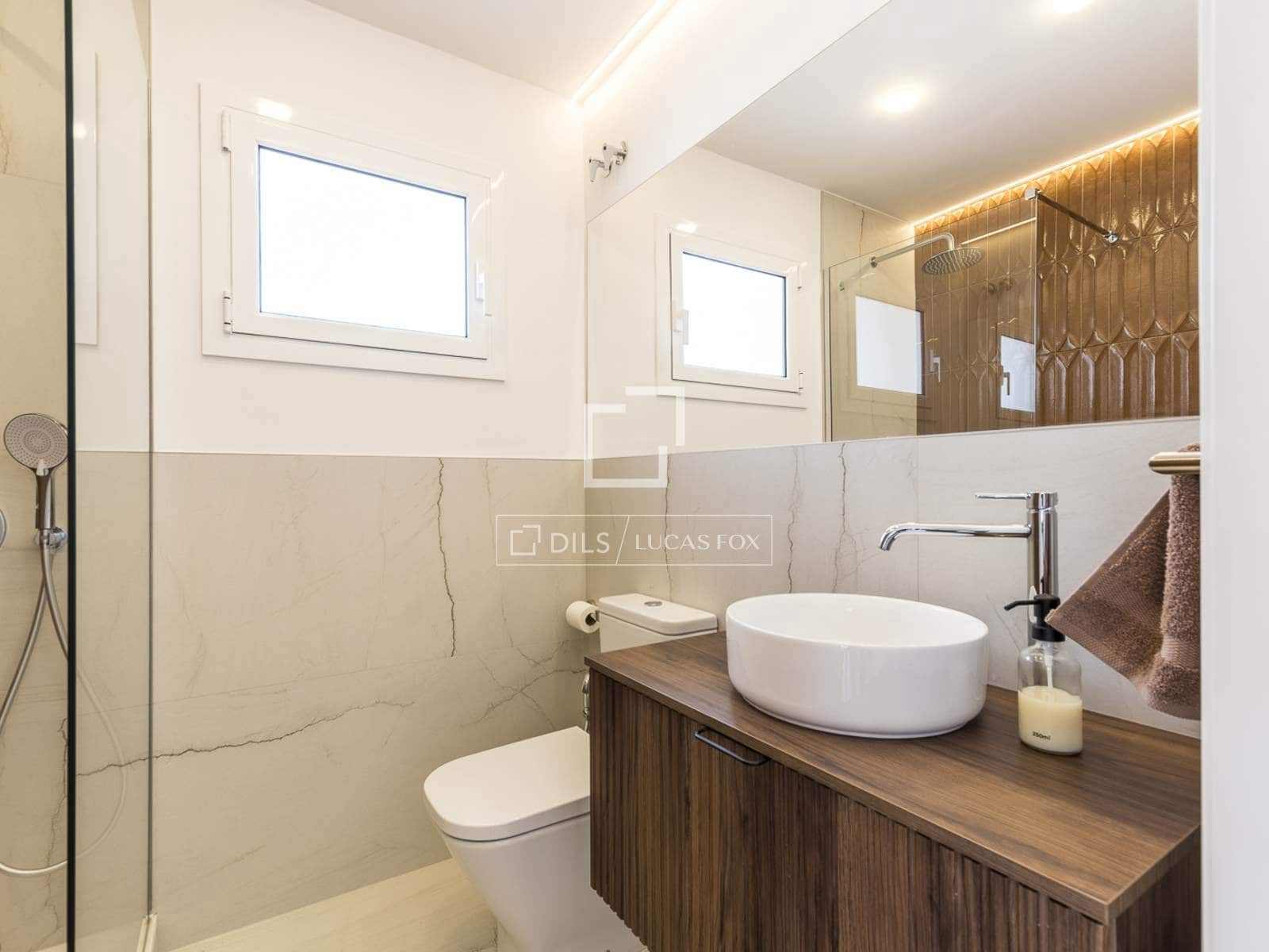3 soveværelse Penthouse til salg i Barcelona by - € 1.090.000 (Ref: 9921052)