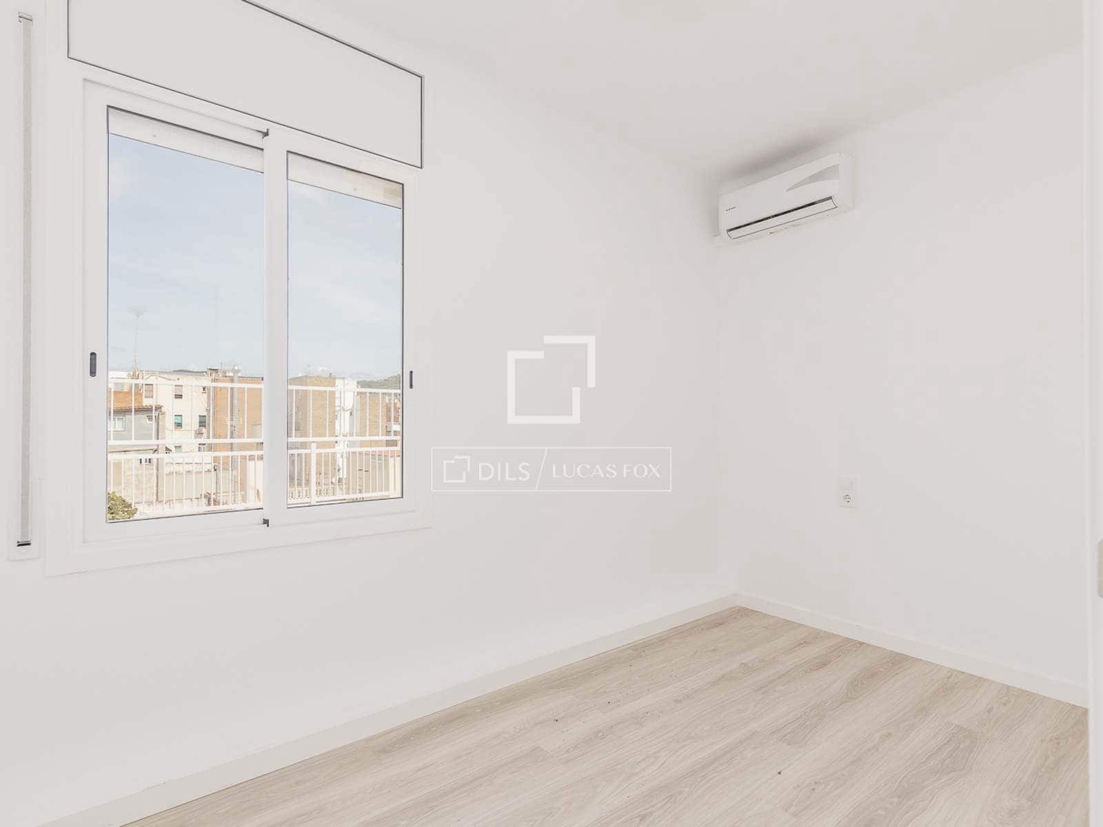 3 soveværelse Penthouse til salg i Barcelona by - € 1.090.000 (Ref: 9921052)