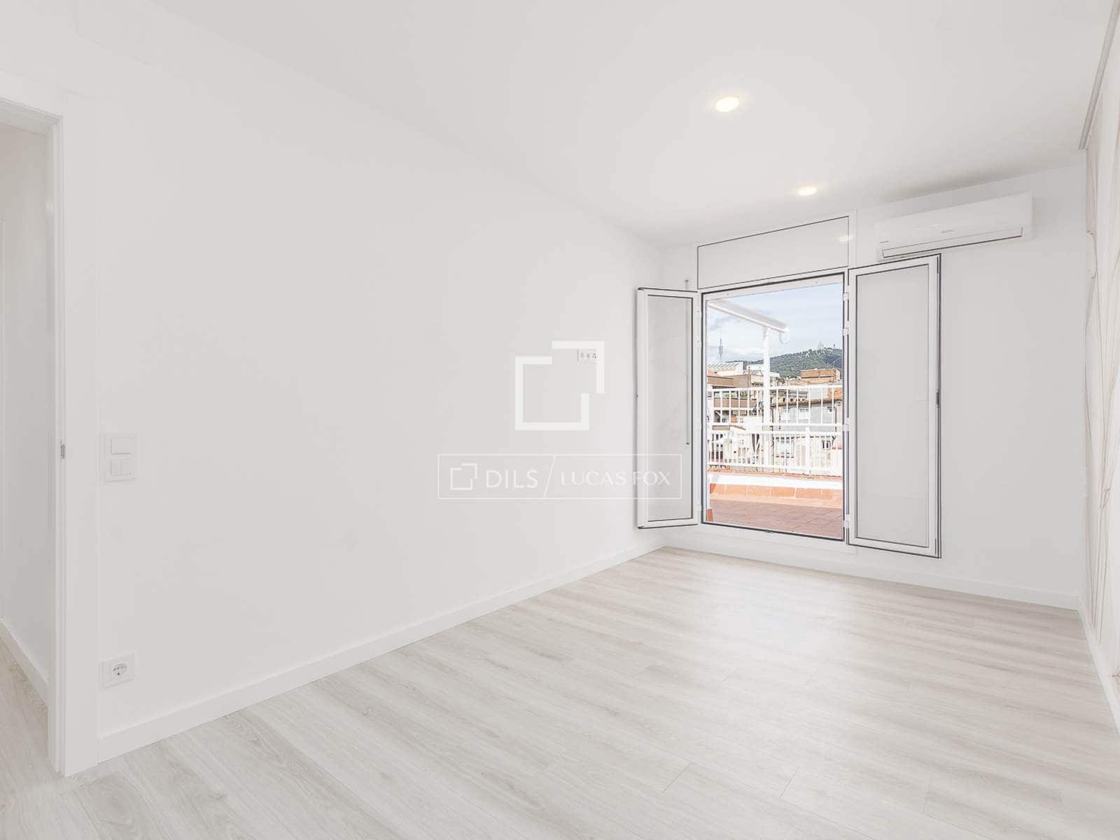 3 soveværelse Penthouse til salg i Barcelona by - € 1.090.000 (Ref: 9921052)
