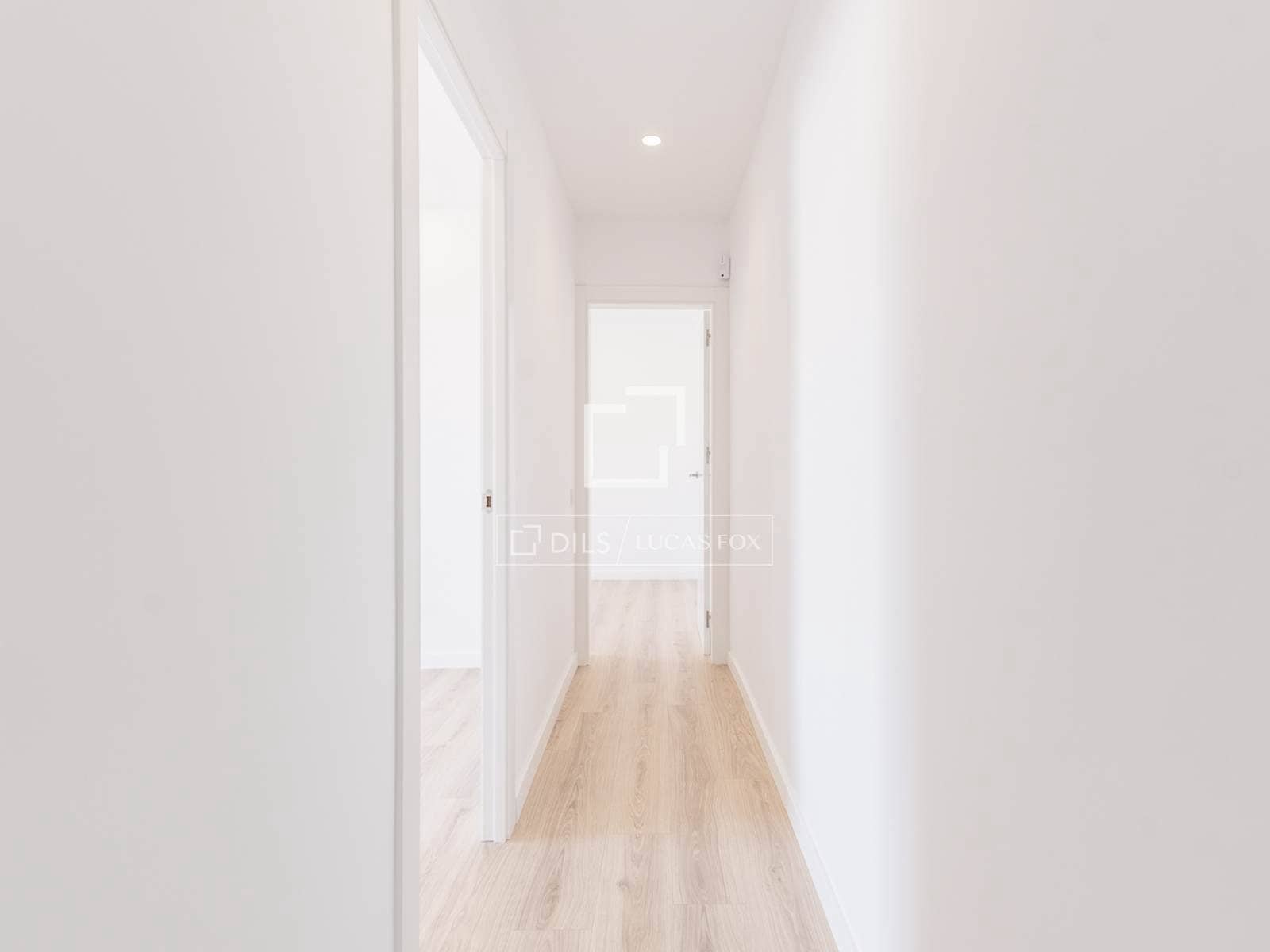 3 soveværelse Penthouse til salg i Barcelona by - € 1.090.000 (Ref: 9921052)