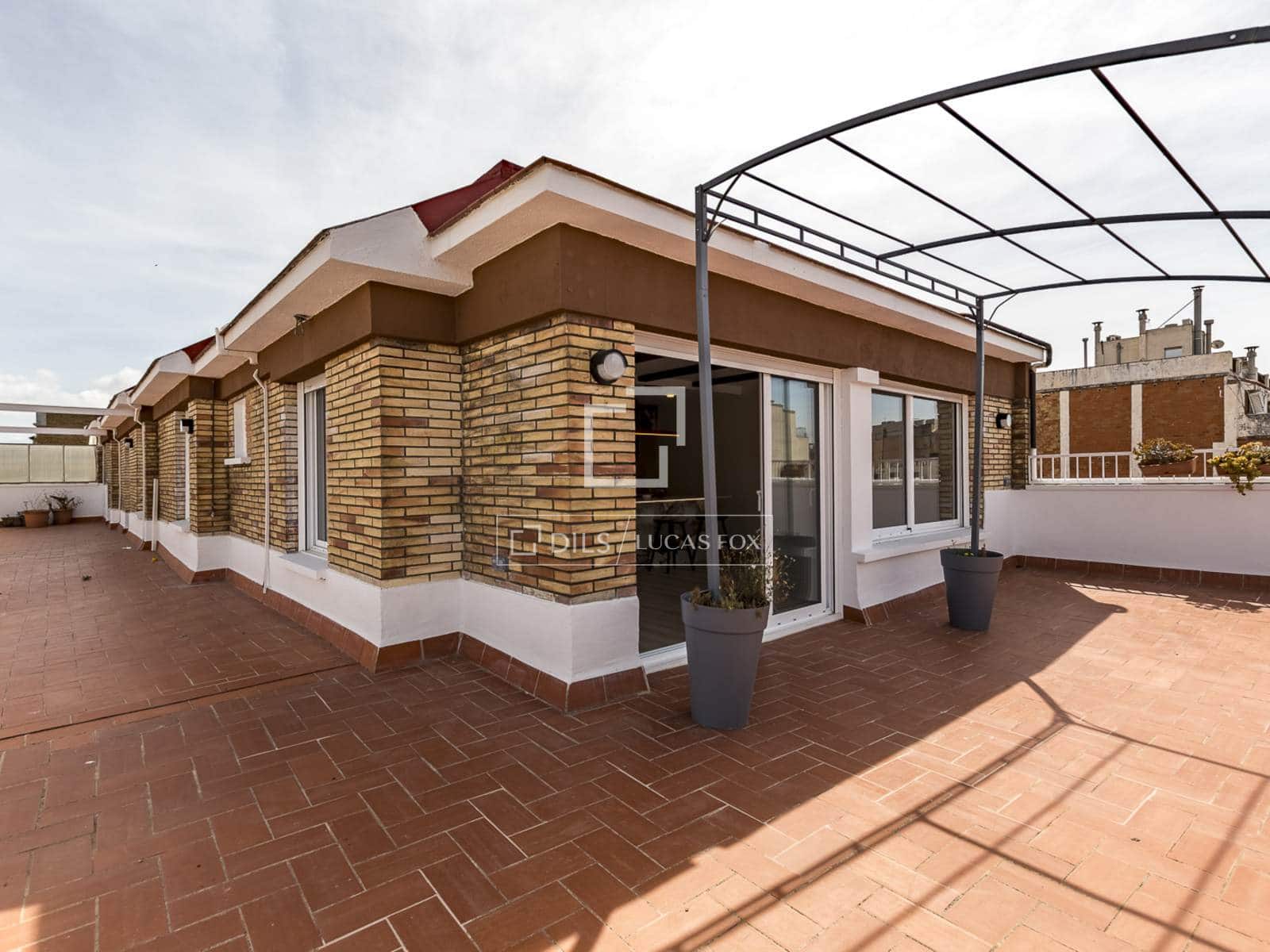 3 soveværelse Penthouse til salg i Barcelona by - € 1.090.000 (Ref: 9921052)