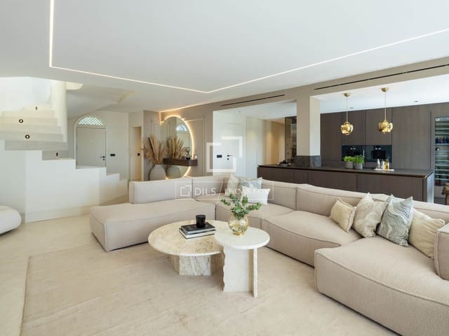 4 chambre Penthouse à vendre à Marbella avec piscine garage - 2 495 000 € (Ref: 9921053)