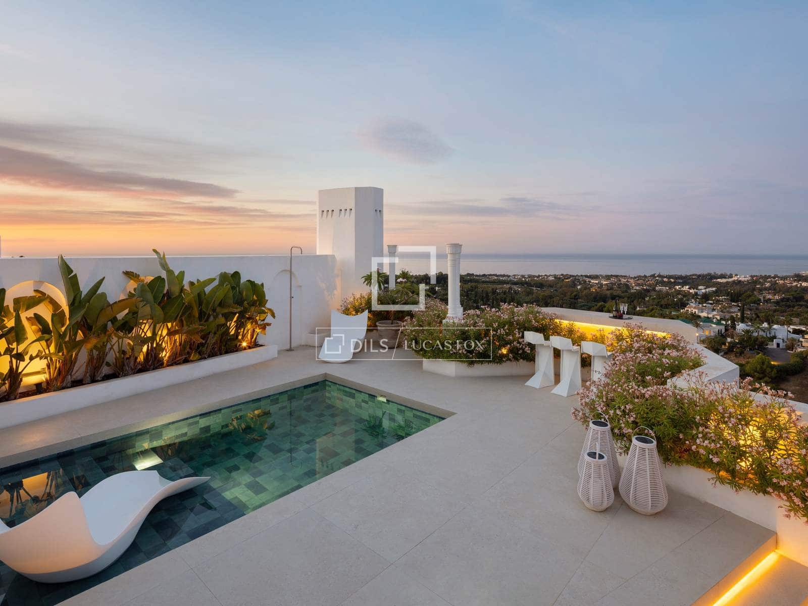 4 chambre Penthouse à vendre à Marbella avec piscine garage - 2 495 000 € (Ref: 9921053)