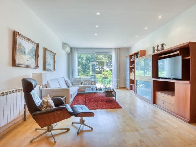 4 chambre Appartement à vendre à Sant Feliu de Guíxols avec garage - 725 000 € (Ref: 9921054)