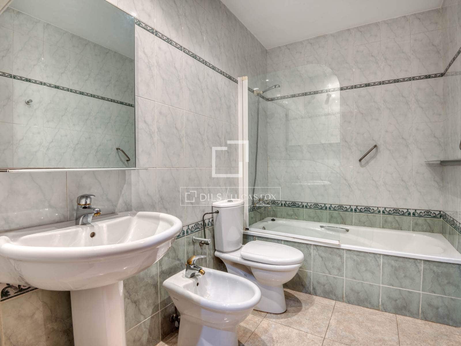 4 chambre Appartement à vendre à Sant Feliu de Guixols avec garage - 725 000 € (Ref: 9921054)