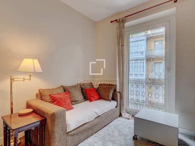 2 Zimmer Apartment zu vermieten in Donostia-San Sebastián - 3.000 € (Ref: 9921055)