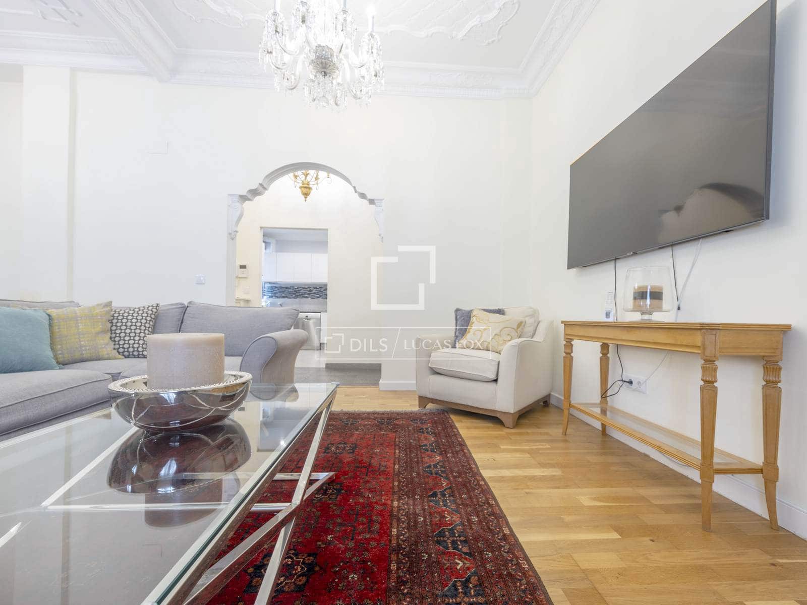 3 soveværelse Lejlighed til leje i Valencia by - € 2.400 (Ref: 9921057)