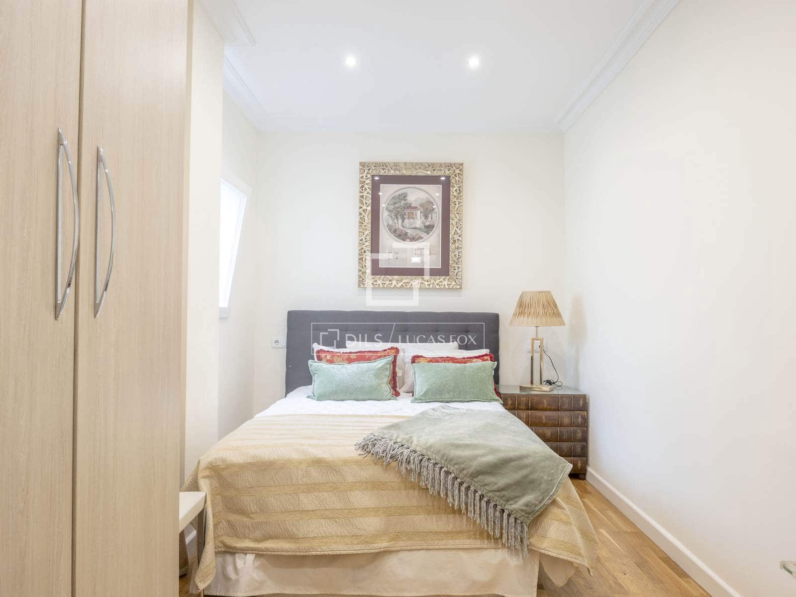 3 soveværelse Lejlighed til leje i Valencia by - € 2.400 (Ref: 9921057)
