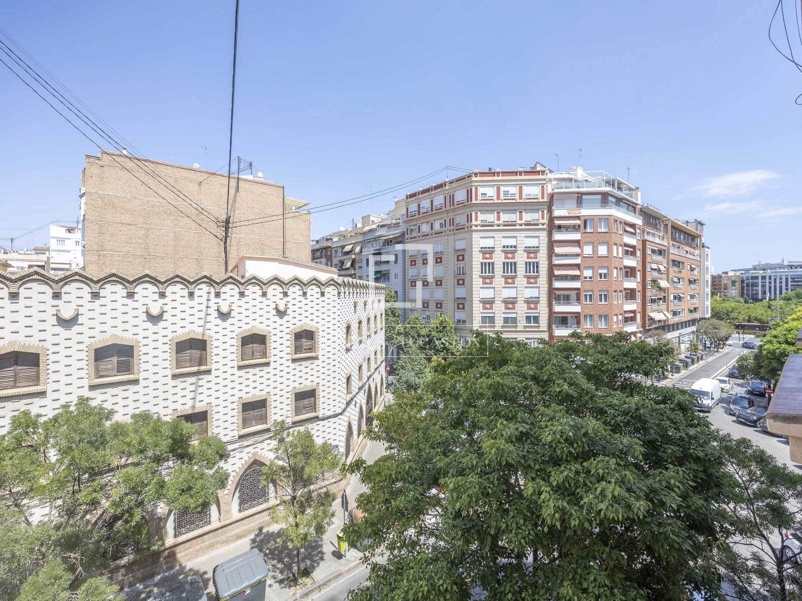 3 soveværelse Lejlighed til leje i Valencia by - € 2.400 (Ref: 9921057)