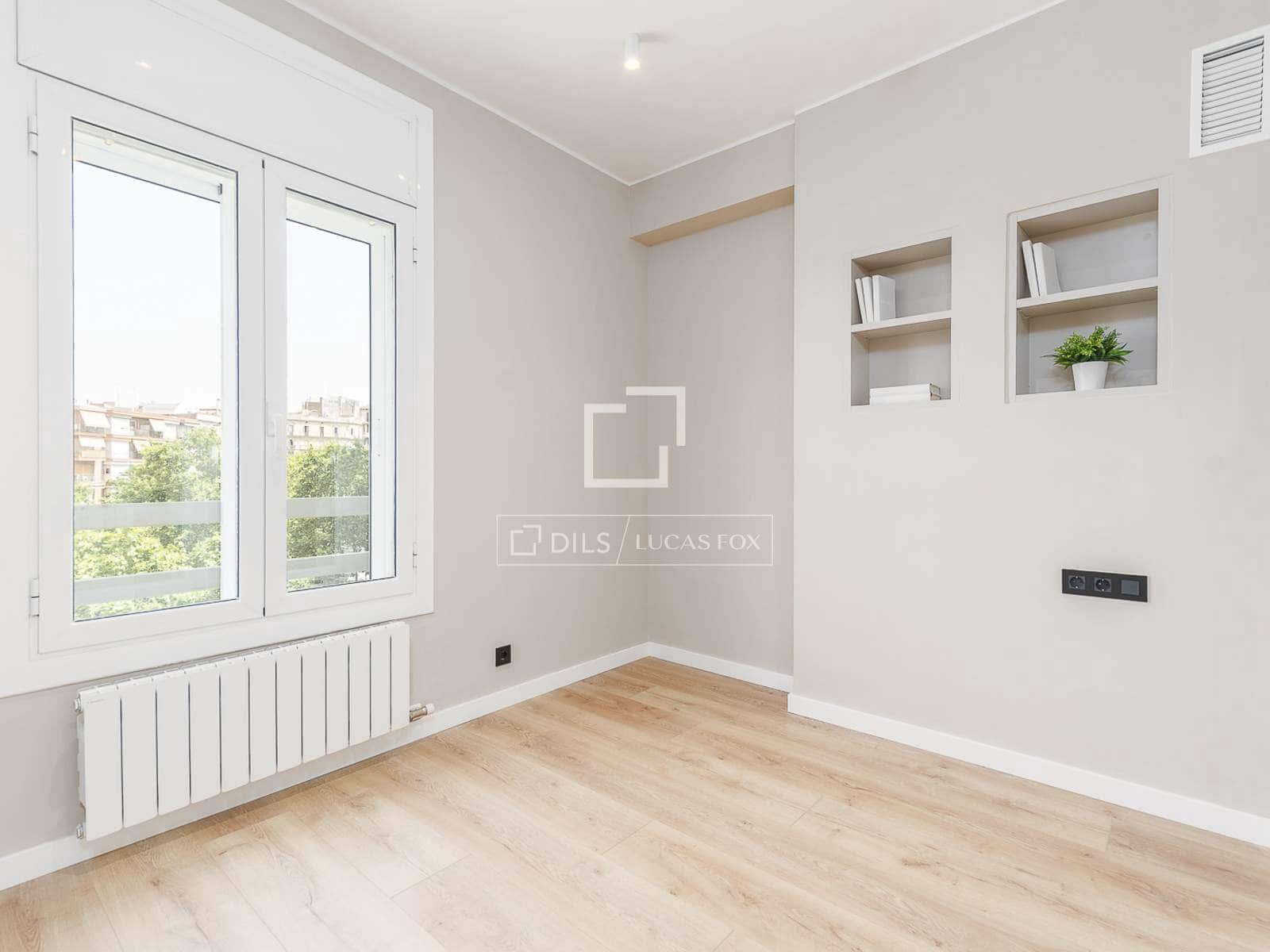4 soveværelse Lejlighed til salg i Barcelona by - € 680.000 (Ref: 9921058)