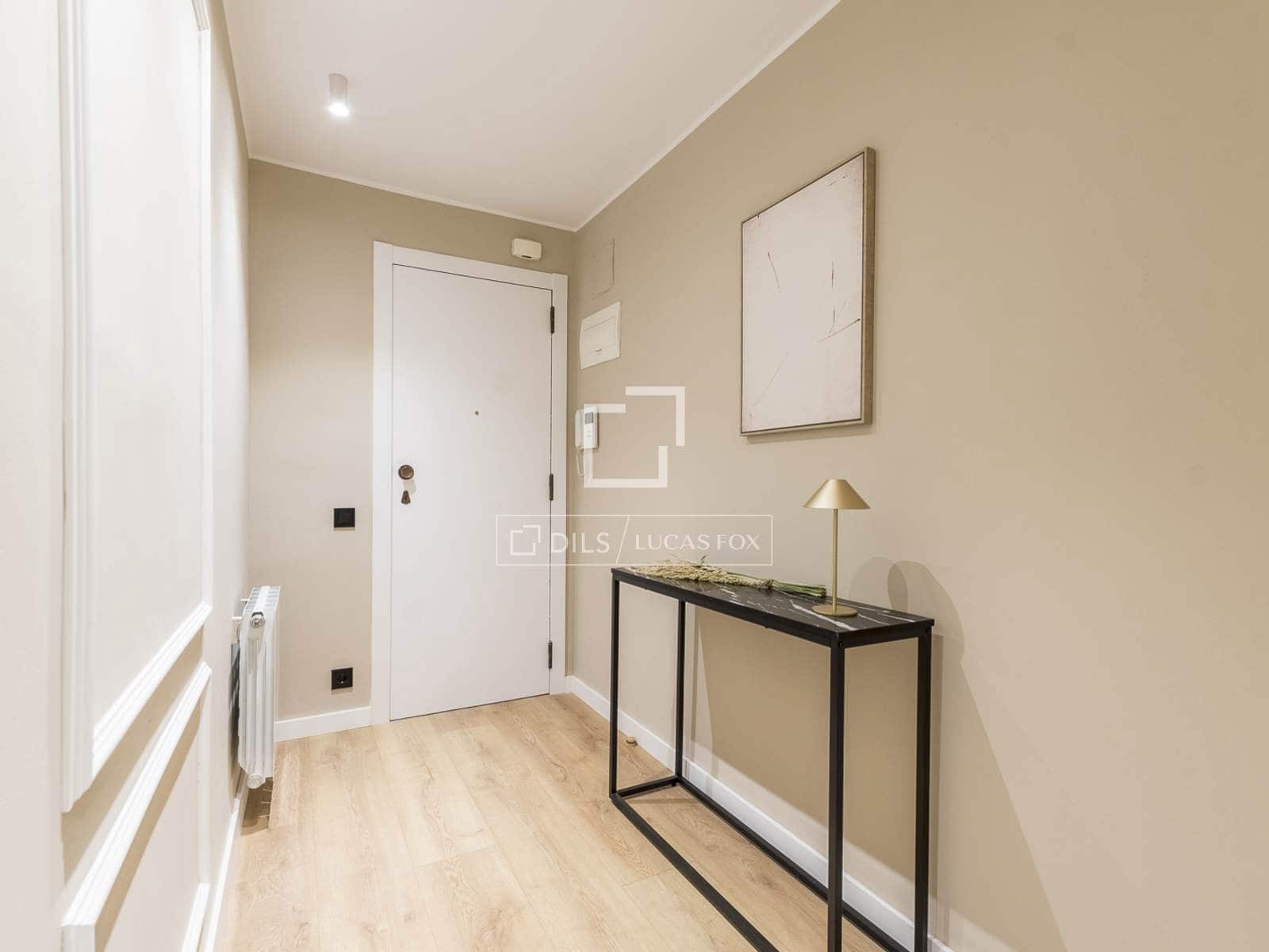 4 soveværelse Lejlighed til salg i Barcelona by - € 680.000 (Ref: 9921058)