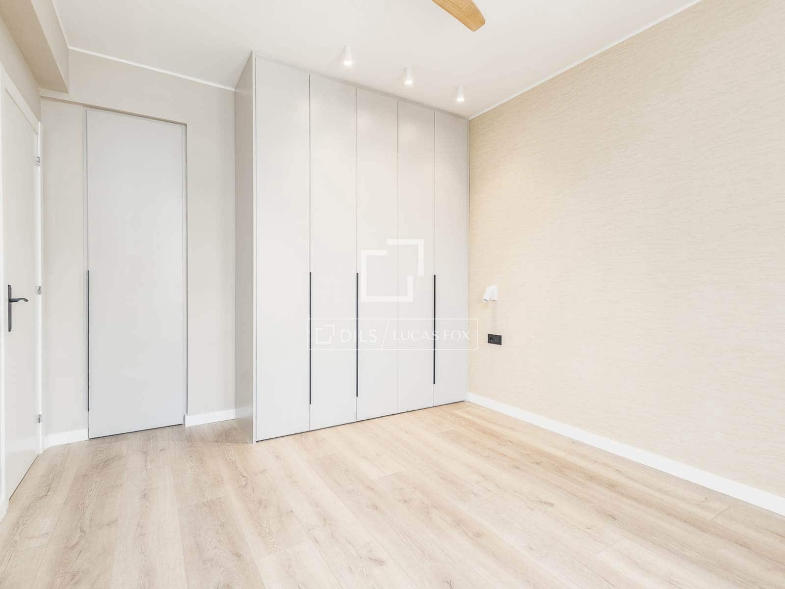 4 soveværelse Lejlighed til salg i Barcelona by - € 680.000 (Ref: 9921058)