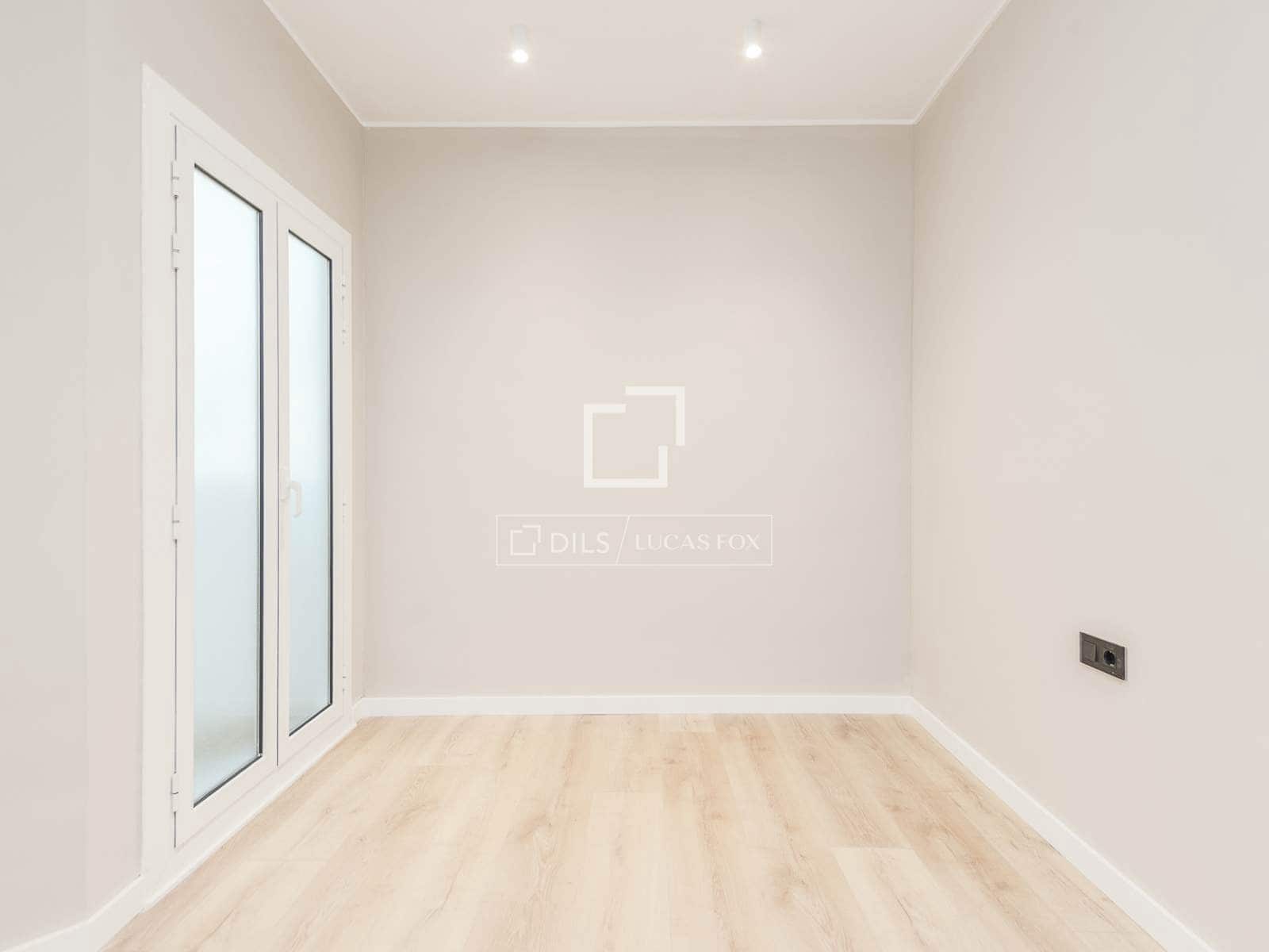 4 soveværelse Lejlighed til salg i Barcelona by - € 680.000 (Ref: 9921058)