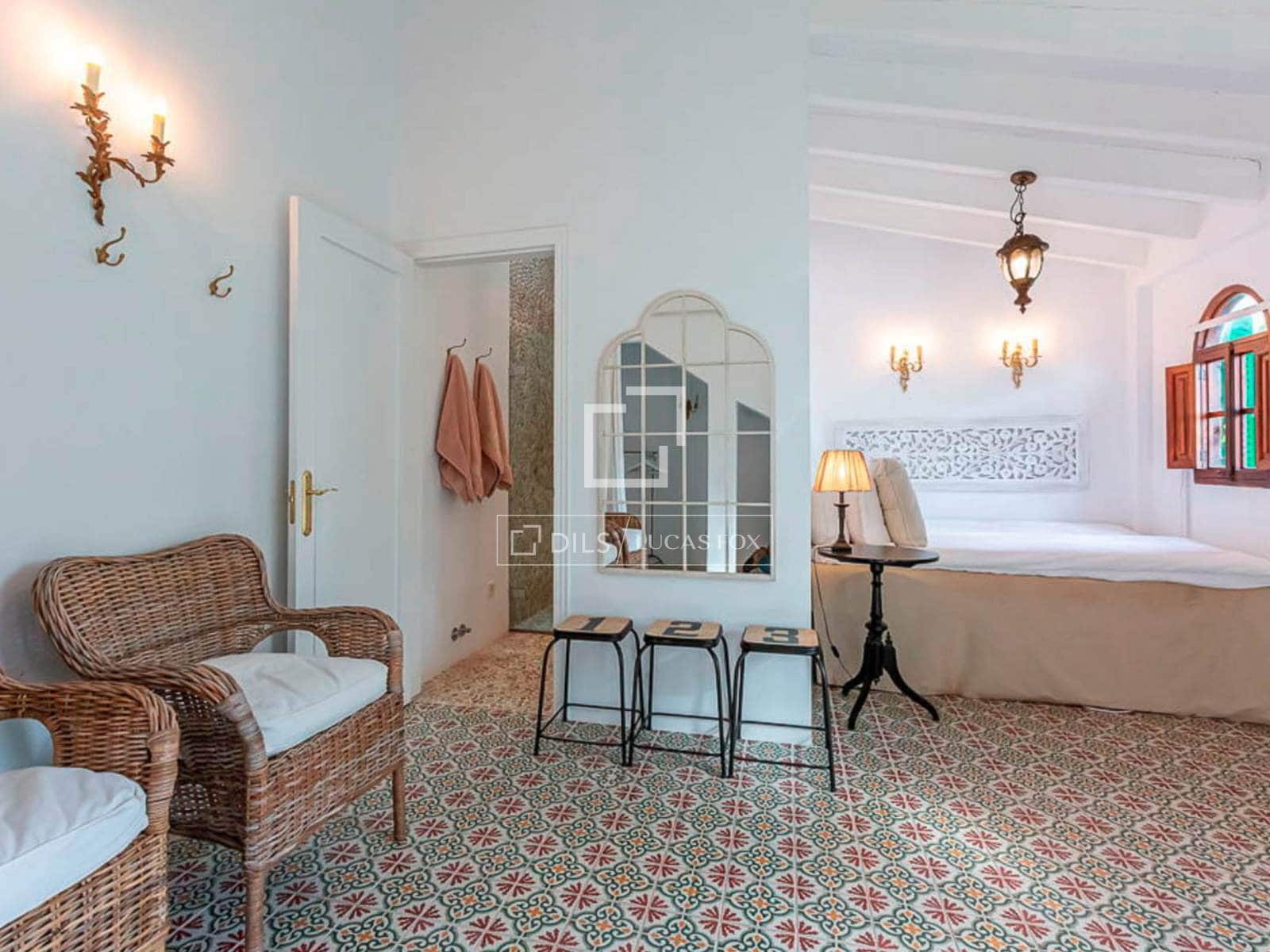 5 bedroom Villa for rent in Palma de Mallorca with pool garage - € 11,900 (Ref: 9921142)