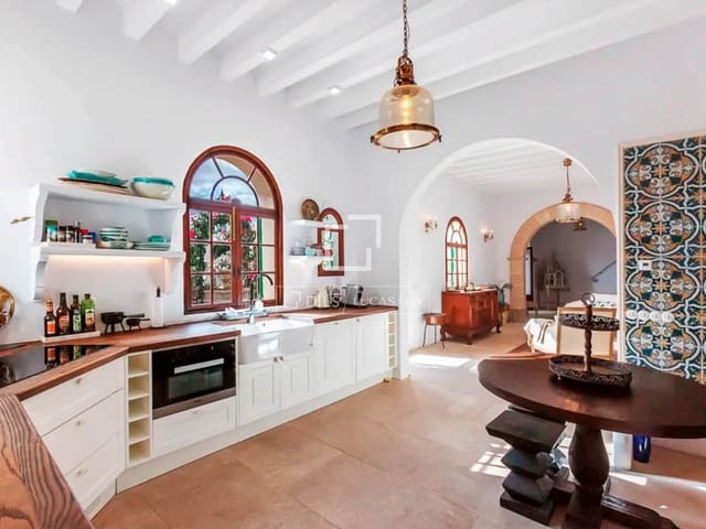 5 bedroom Villa for rent in Palma de Mallorca with pool garage - € 11,900 (Ref: 9921142)