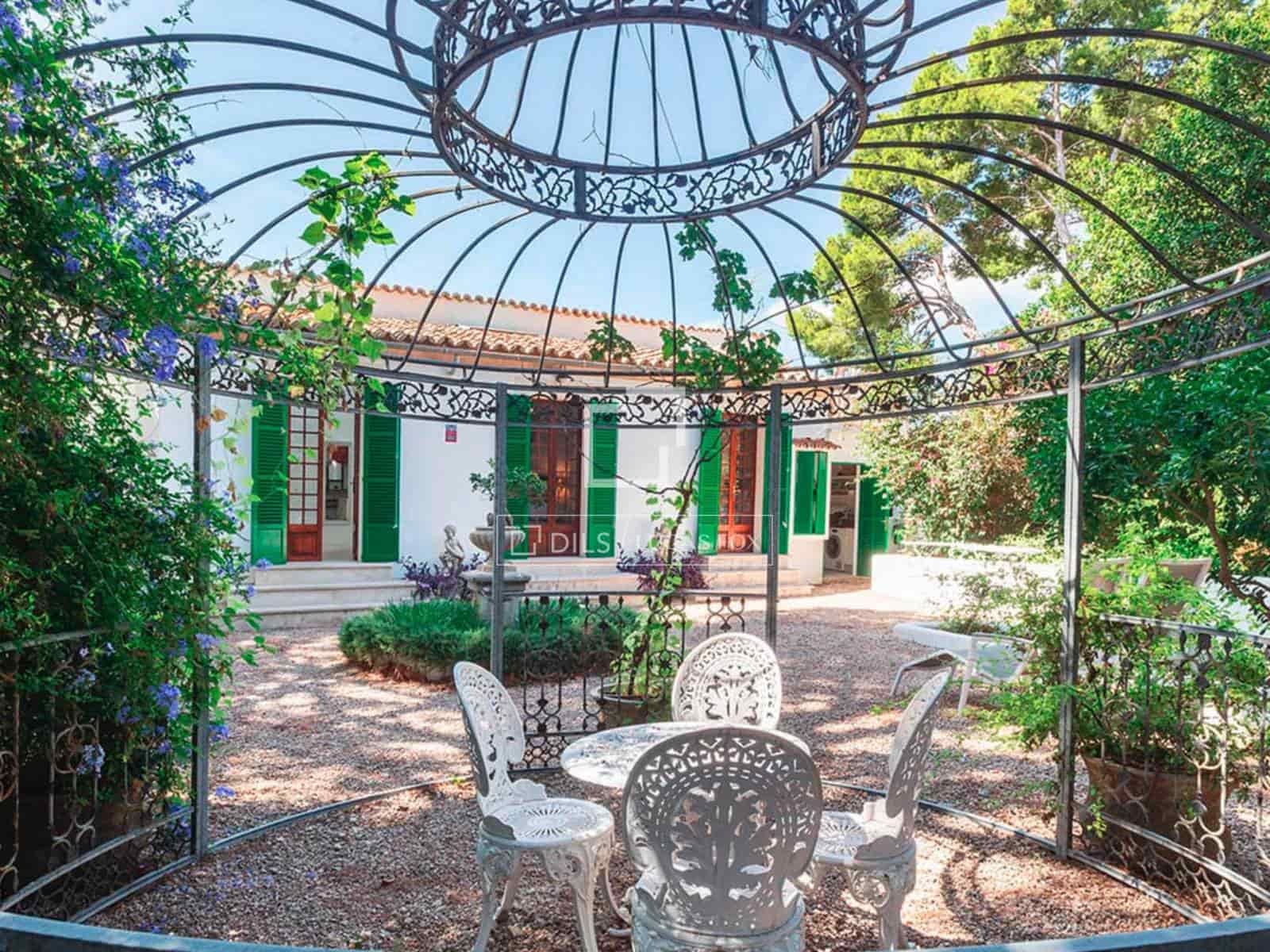 5 bedroom Villa for rent in Palma de Mallorca with pool garage - € 11,900 (Ref: 9921142)