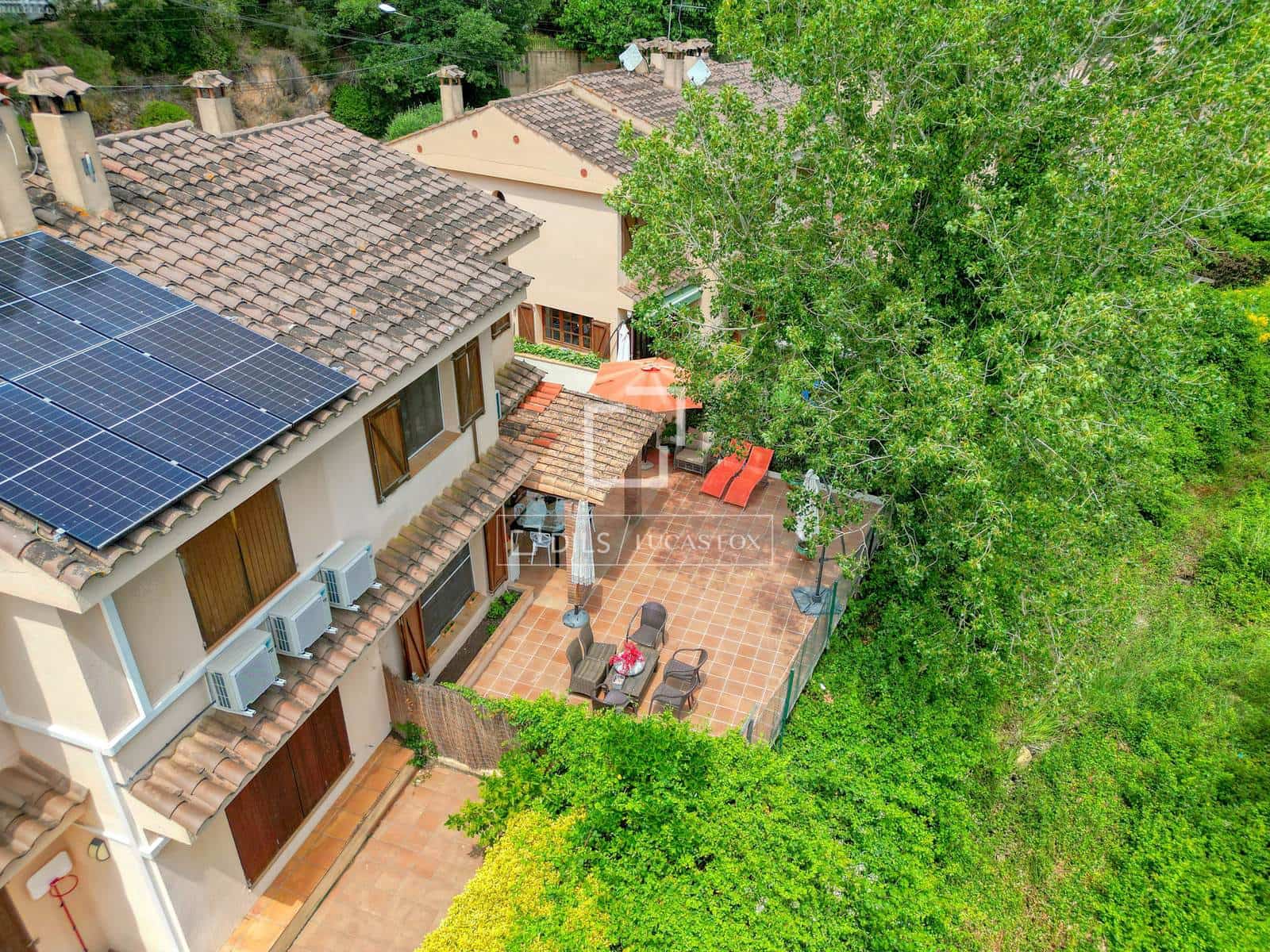 4 bedroom Villa for sale in Santa Cristina d'Aro with garage - € 395,000 (Ref: 9921143)