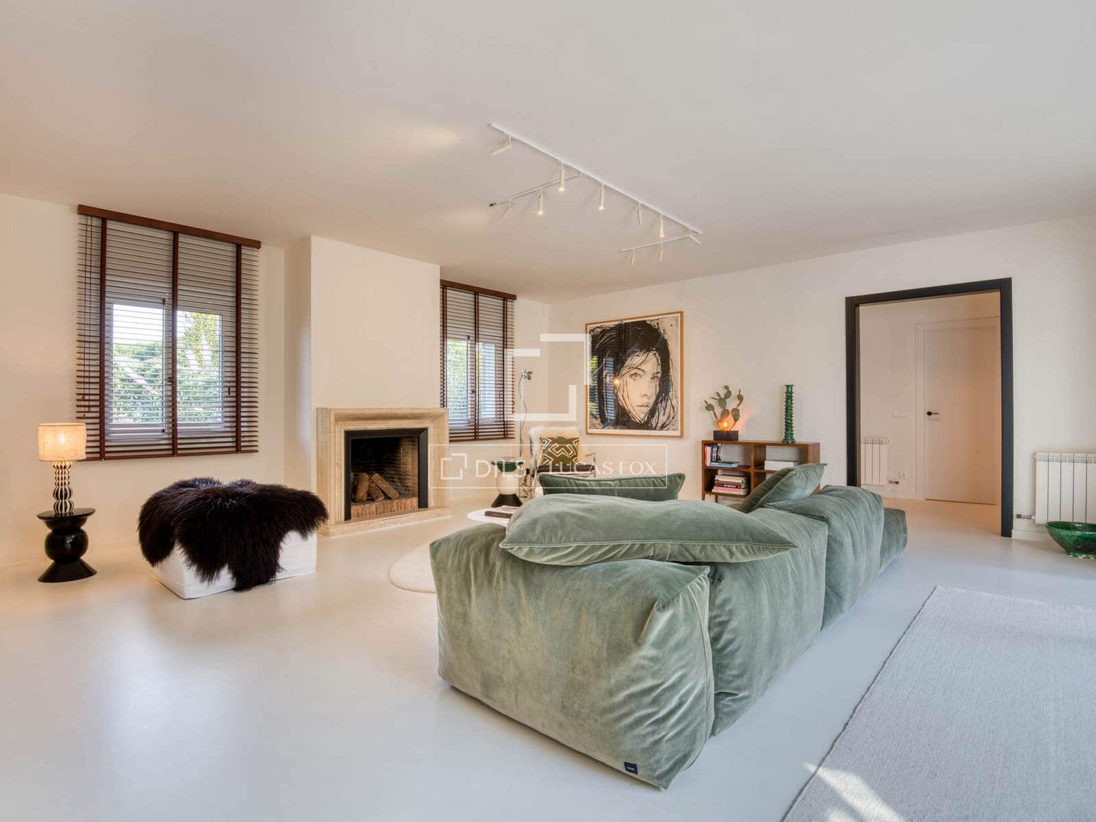 4 slaapkamer Villa te koop in Santa Cristina d'Aro met zwembad garage - € 1.350.000 (Ref: 9921144)
