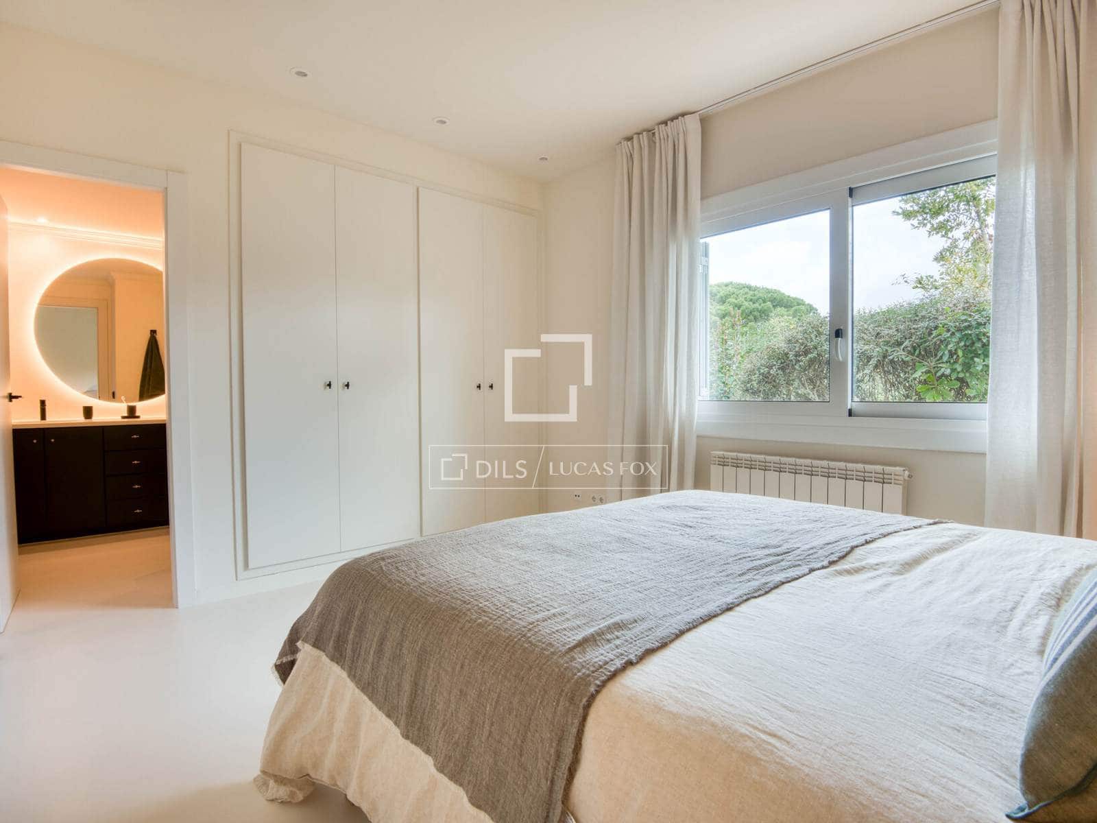 4 slaapkamer Villa te koop in Santa Cristina d'Aro met zwembad garage - € 1.350.000 (Ref: 9921144)