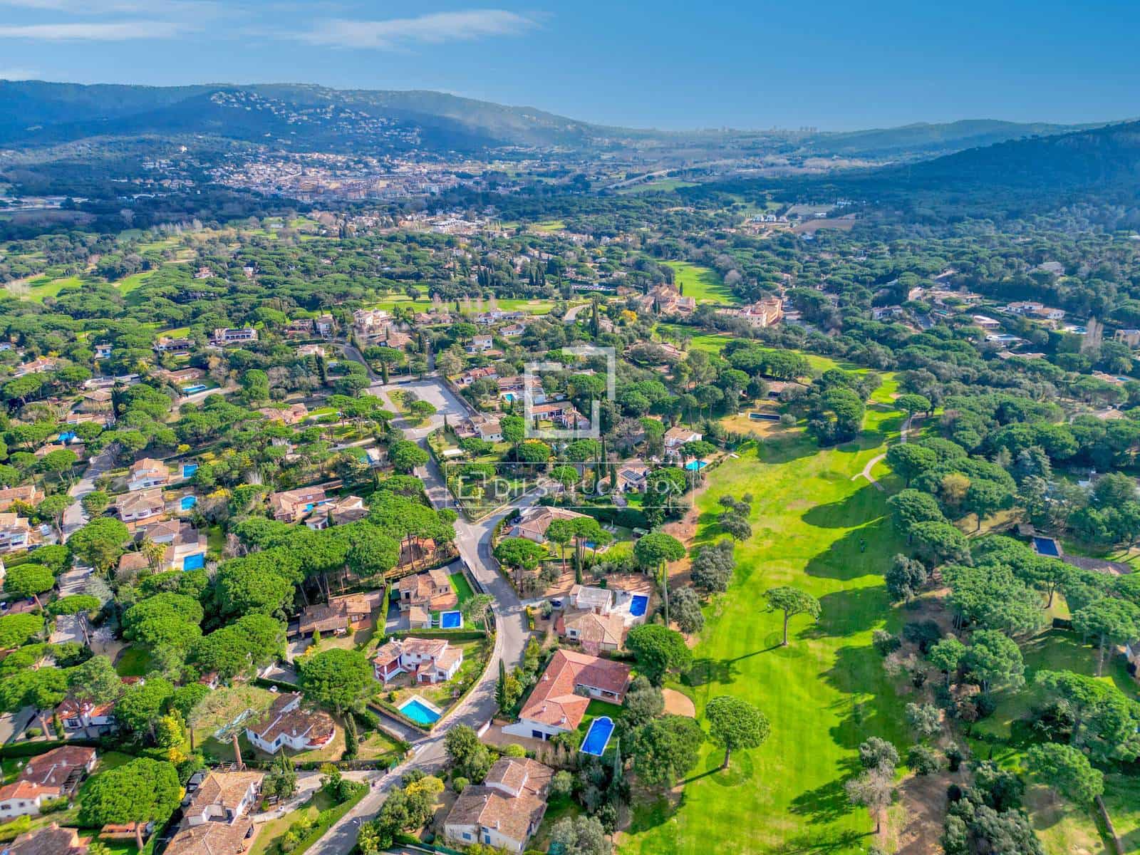 4 slaapkamer Villa te koop in Santa Cristina d'Aro met zwembad garage - € 1.350.000 (Ref: 9921144)