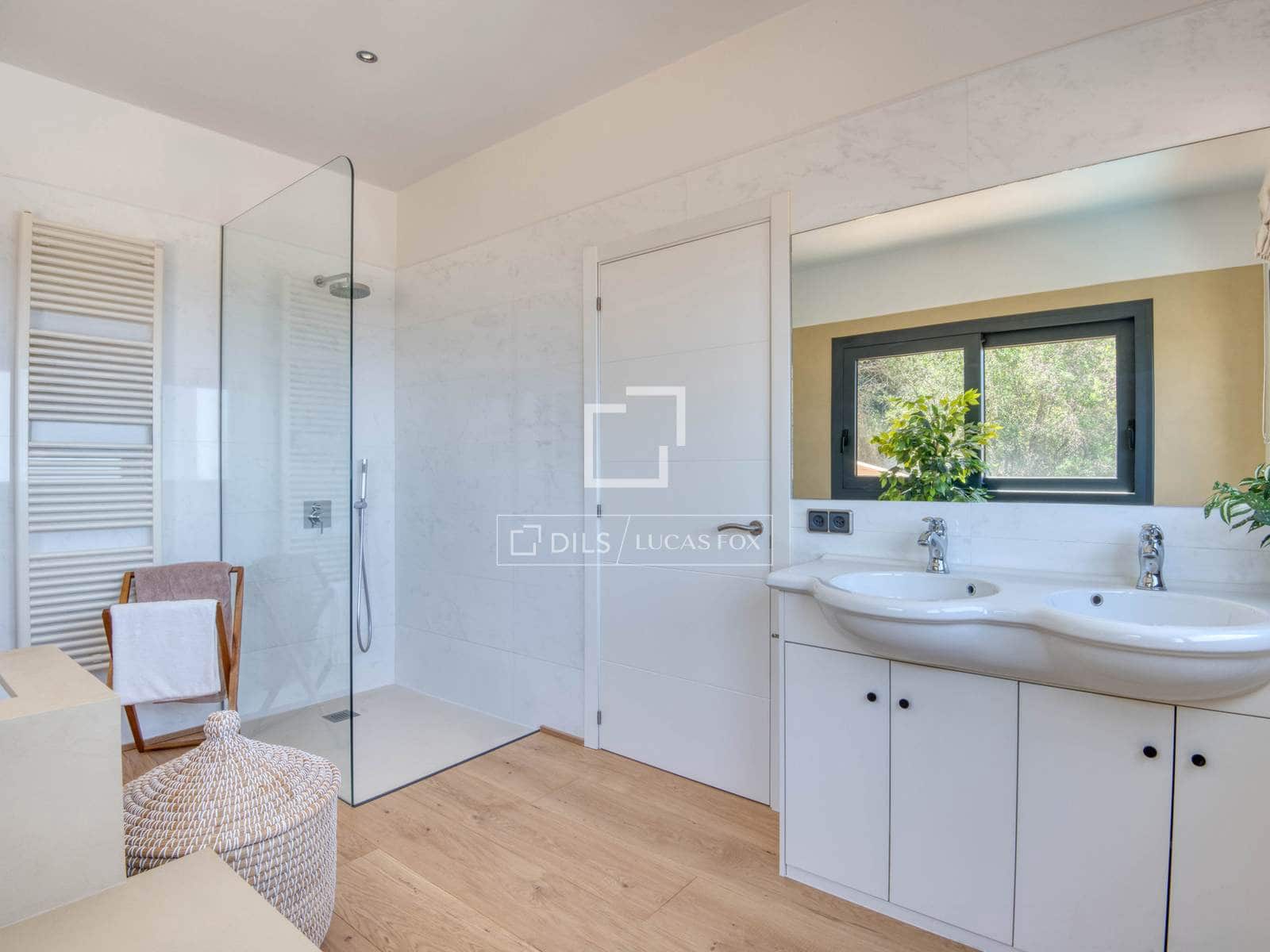 5 chambre Villa/Maison à vendre à Castell-Platja d'Aro avec piscine garage - 2 595 000 € (Ref: 9921145)