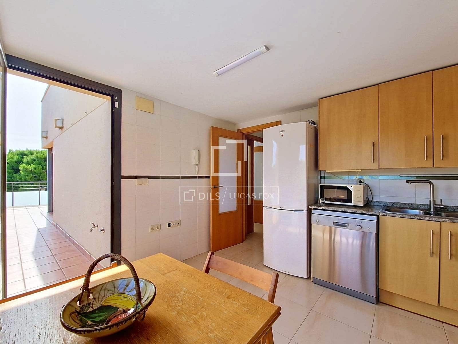 4 slaapkamer Appartement te koop in Cubelles met zwembad garage - € 439.000 (Ref: 9921146)