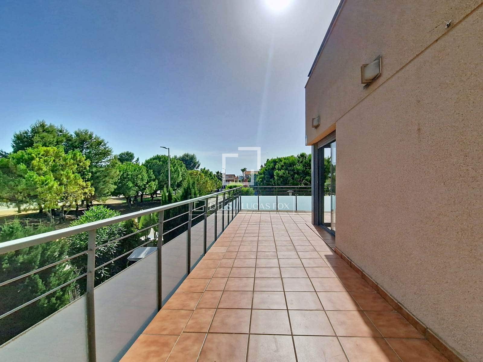 4 slaapkamer Appartement te koop in Cubelles met zwembad garage - € 439.000 (Ref: 9921146)