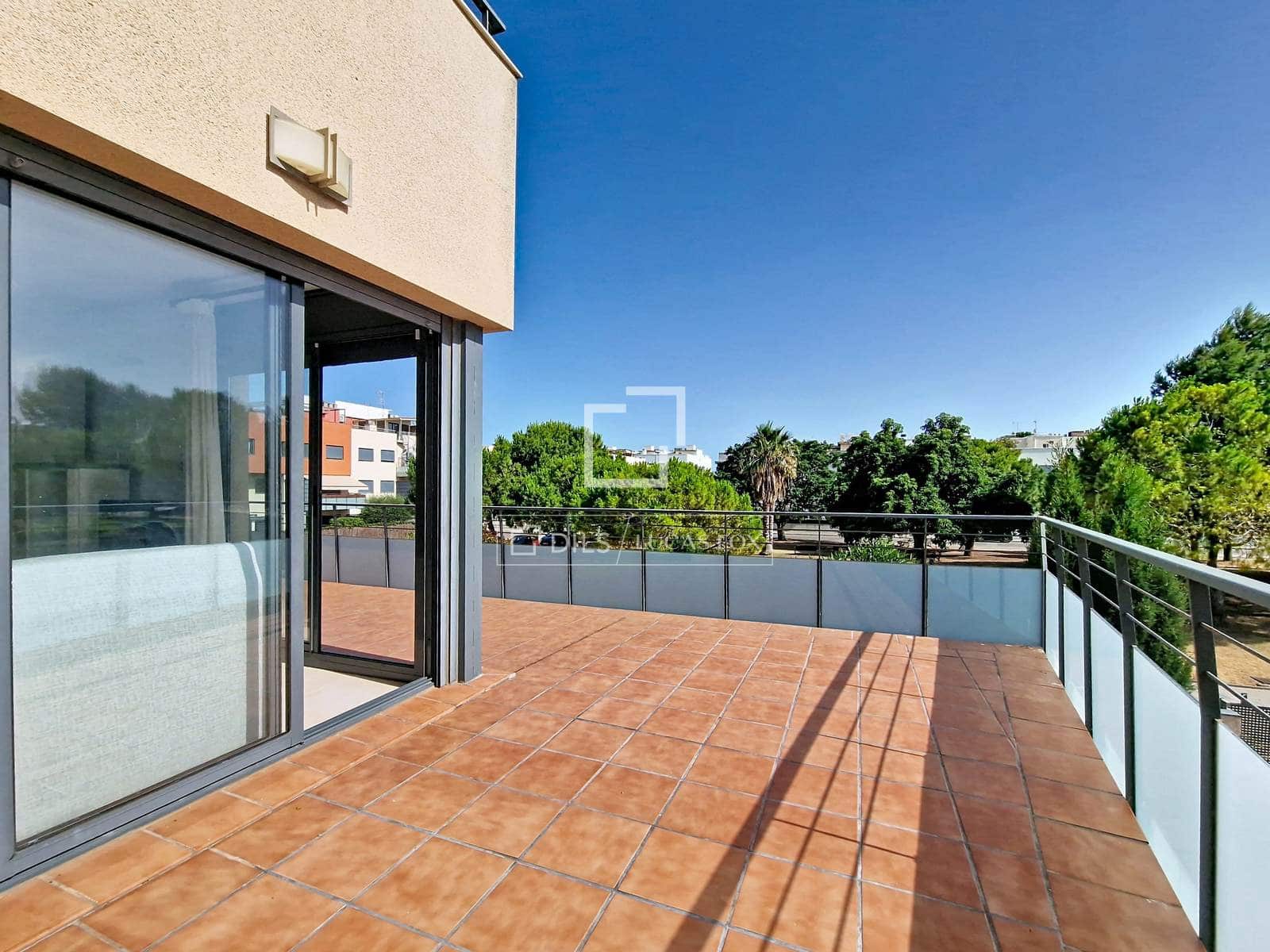 4 slaapkamer Appartement te koop in Cubelles met zwembad garage - € 439.000 (Ref: 9921146)
