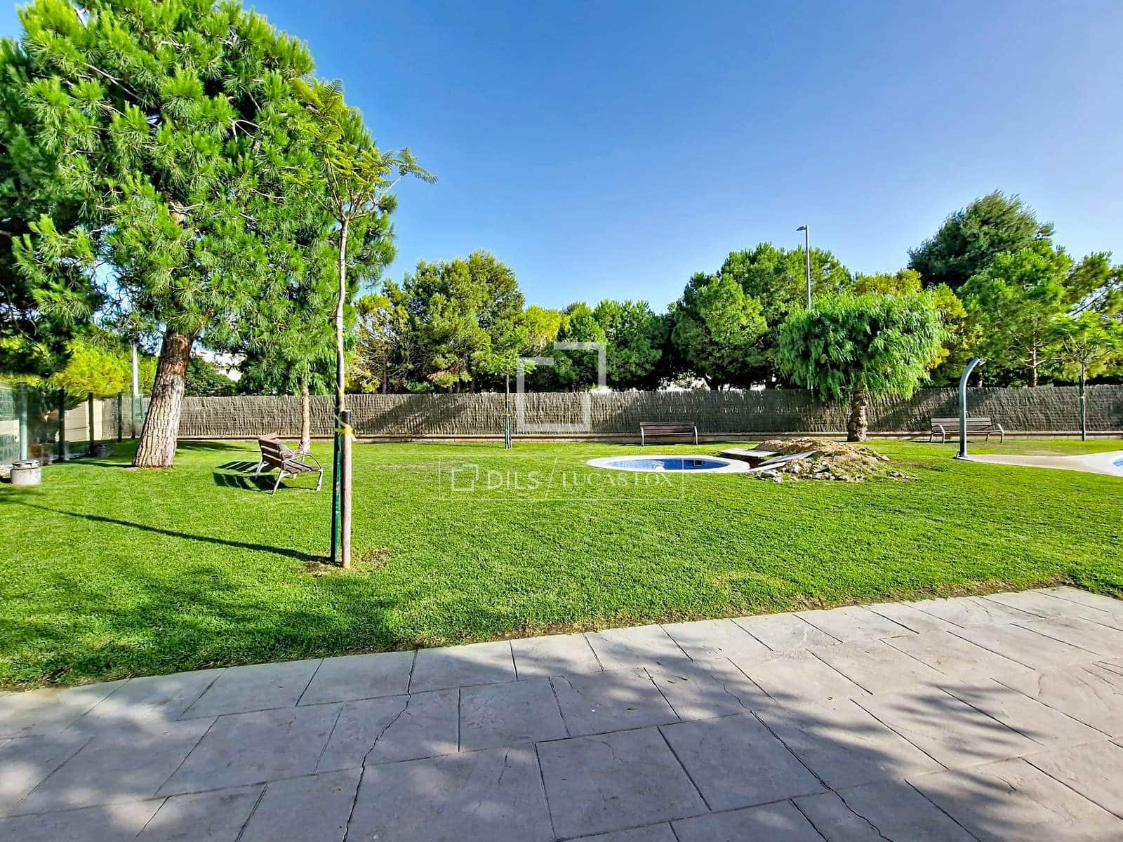 4 slaapkamer Appartement te koop in Cubelles met zwembad garage - € 439.000 (Ref: 9921146)