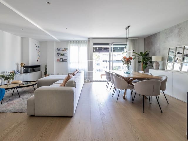 3 slaapkamer Appartement te koop in Rios Rosas, Madrid stad met zwembad garage - € 1.900.000 (Ref: 9921368)