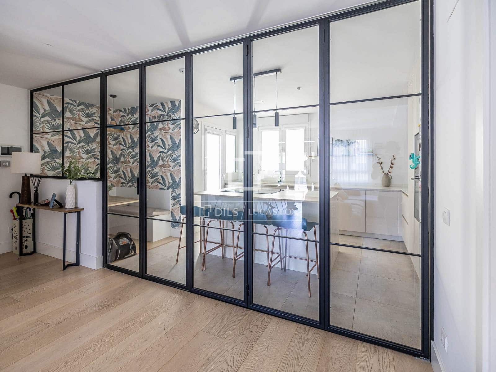 3 soveværelse Lejlighed til salg i Madrid by med swimmingpool garage - € 1.900.000 (Ref: 9921368)