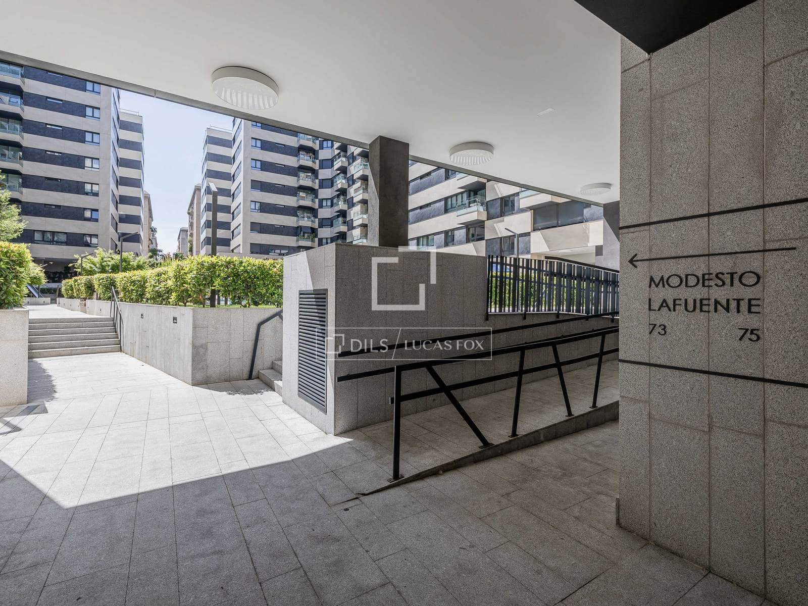 3 soveværelse Lejlighed til salg i Madrid by med swimmingpool garage - € 1.900.000 (Ref: 9921368)