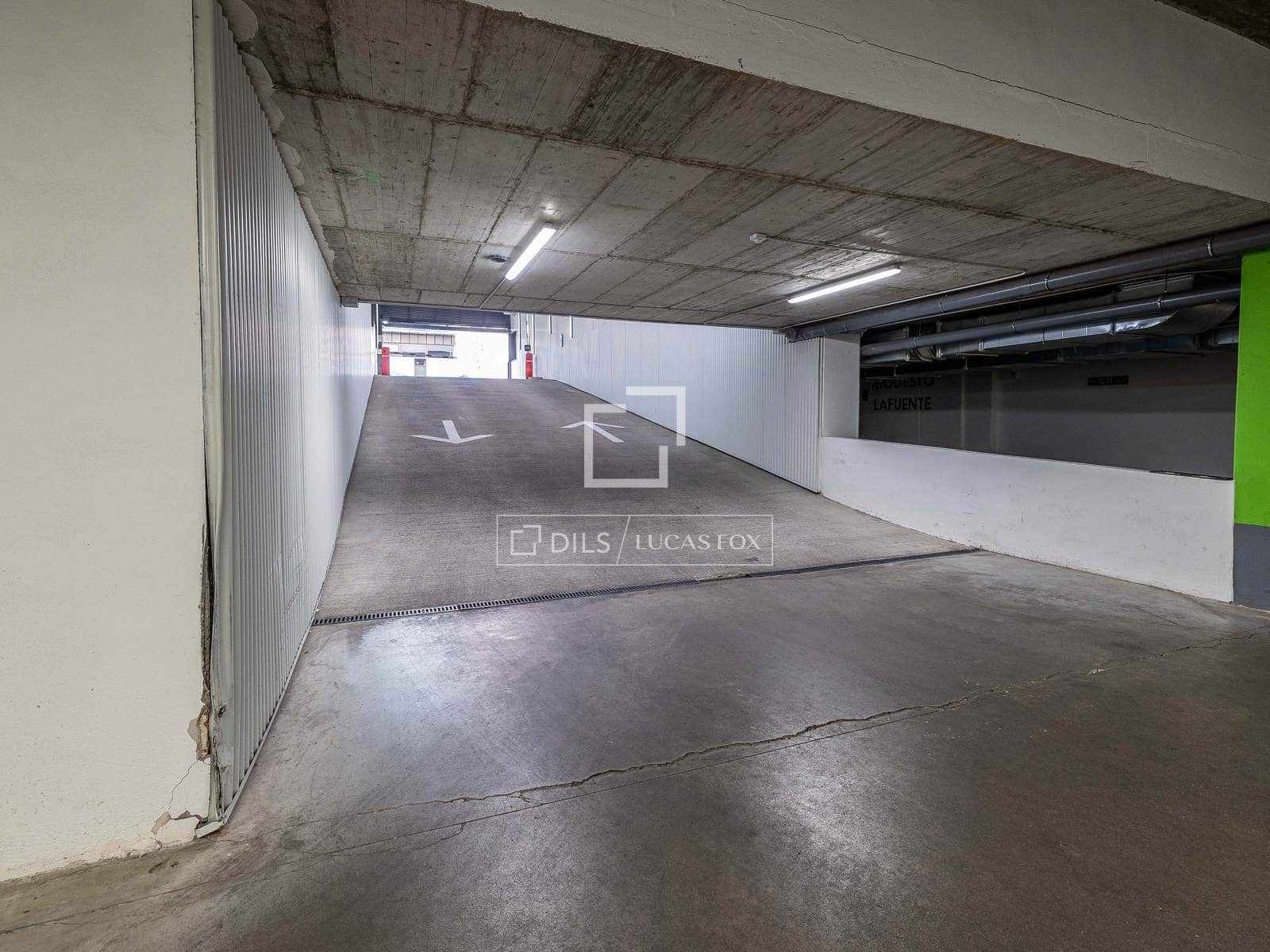 3 soveværelse Lejlighed til salg i Madrid by med swimmingpool garage - € 1.900.000 (Ref: 9921368)
