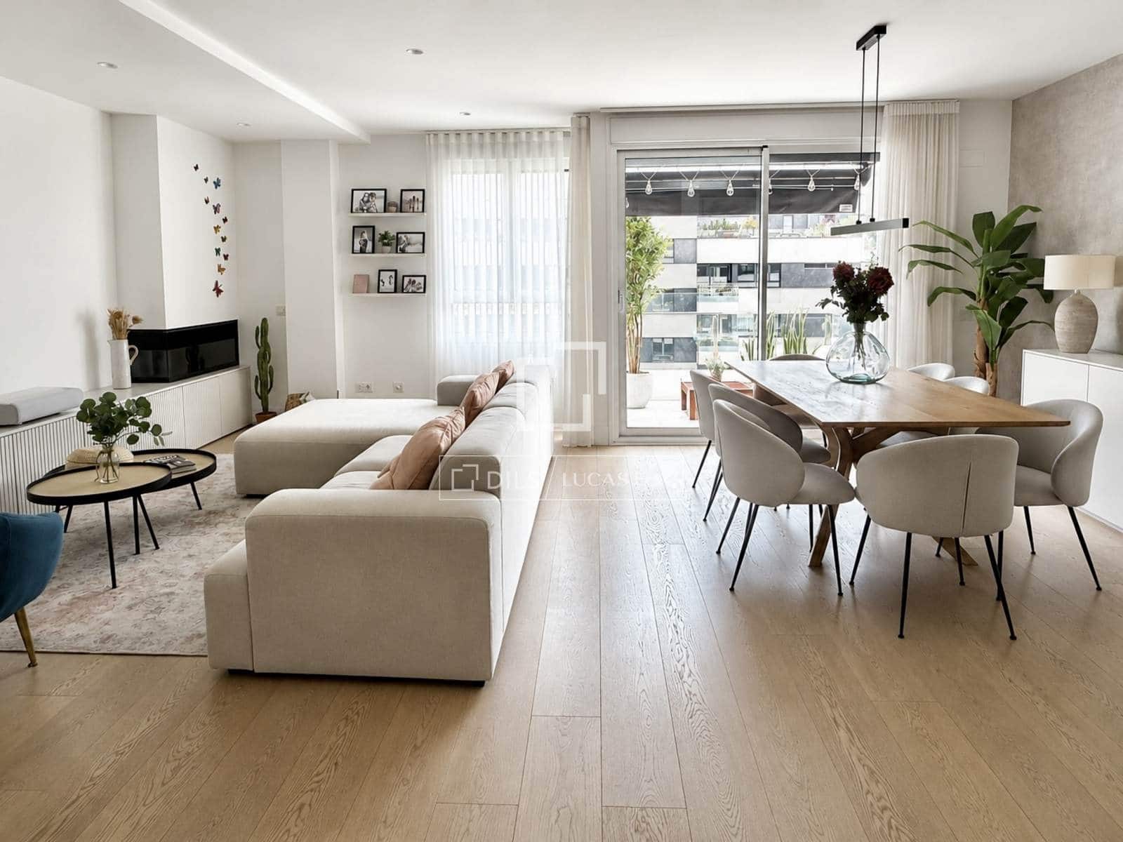 Apartamento de 3 habitaciones en Madrid ciudad en venta con piscina garaje - 1.900.000 € (Ref: 9921368)