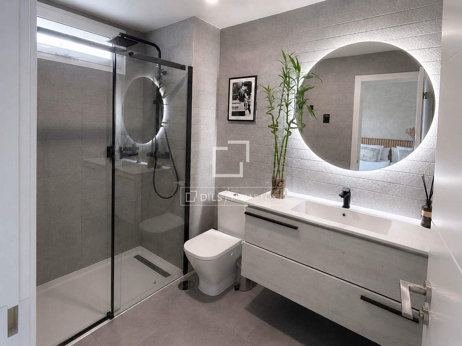Apartamento de 3 habitaciones en Madrid ciudad en venta con piscina garaje - 1.900.000 € (Ref: 9921368)