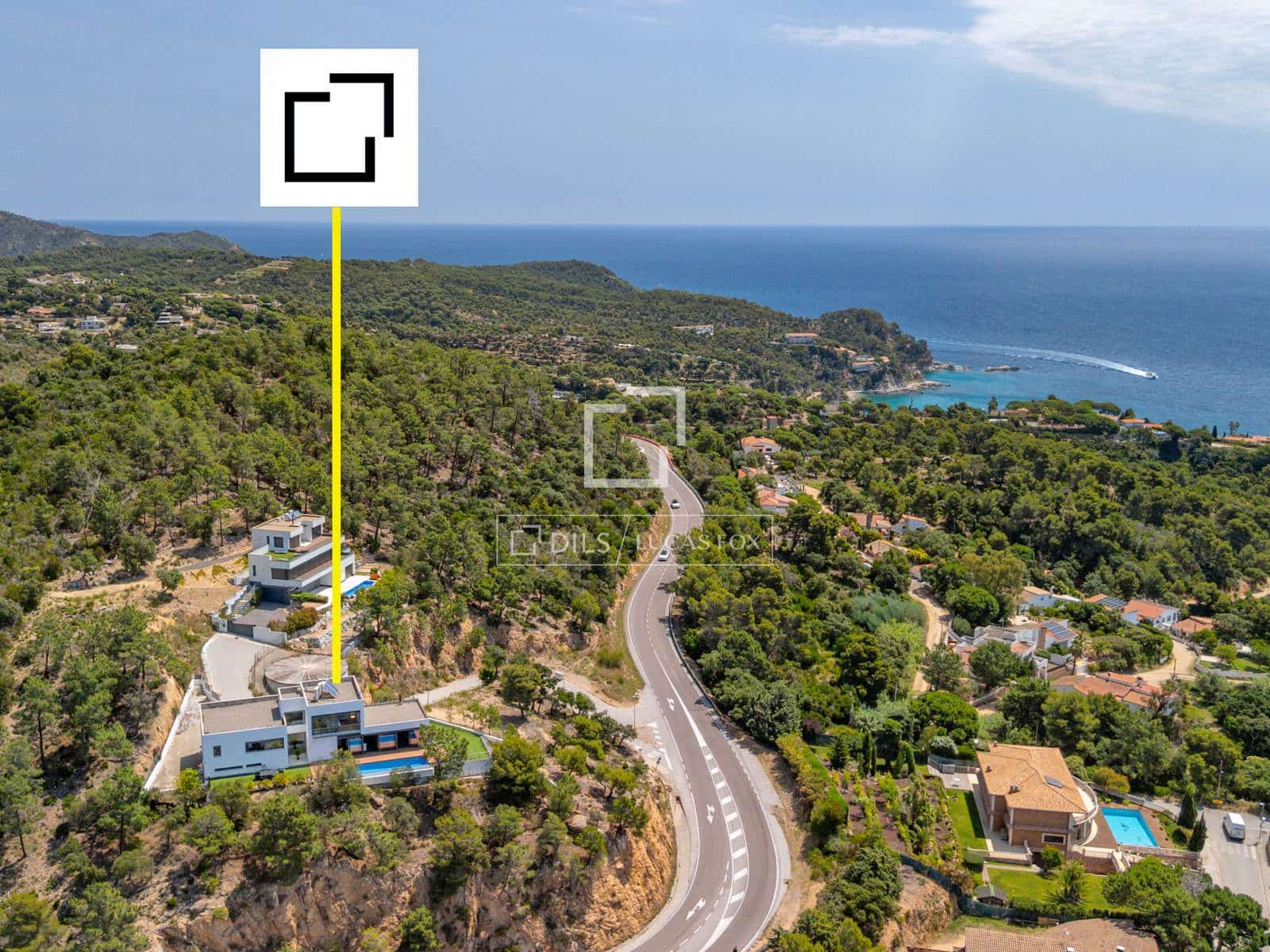 4 bedroom Villa for sale in Lloret de Mar with pool garage - € 1,200,000 (Ref: 9921369)