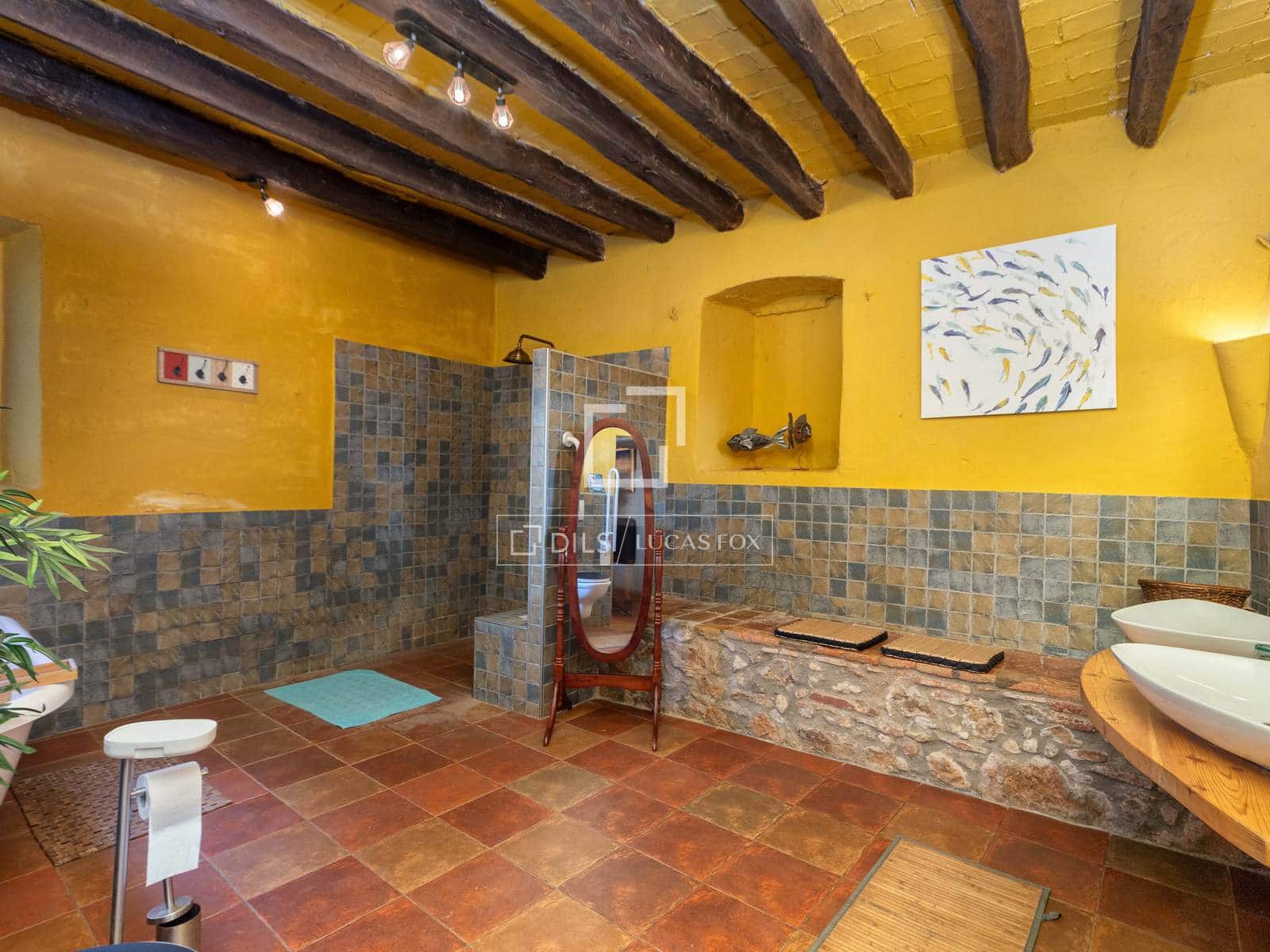 9 bedroom Finca/Country House for sale in Torroella de Montgri with pool garage - € 1,990,000 (Ref: 9921451)