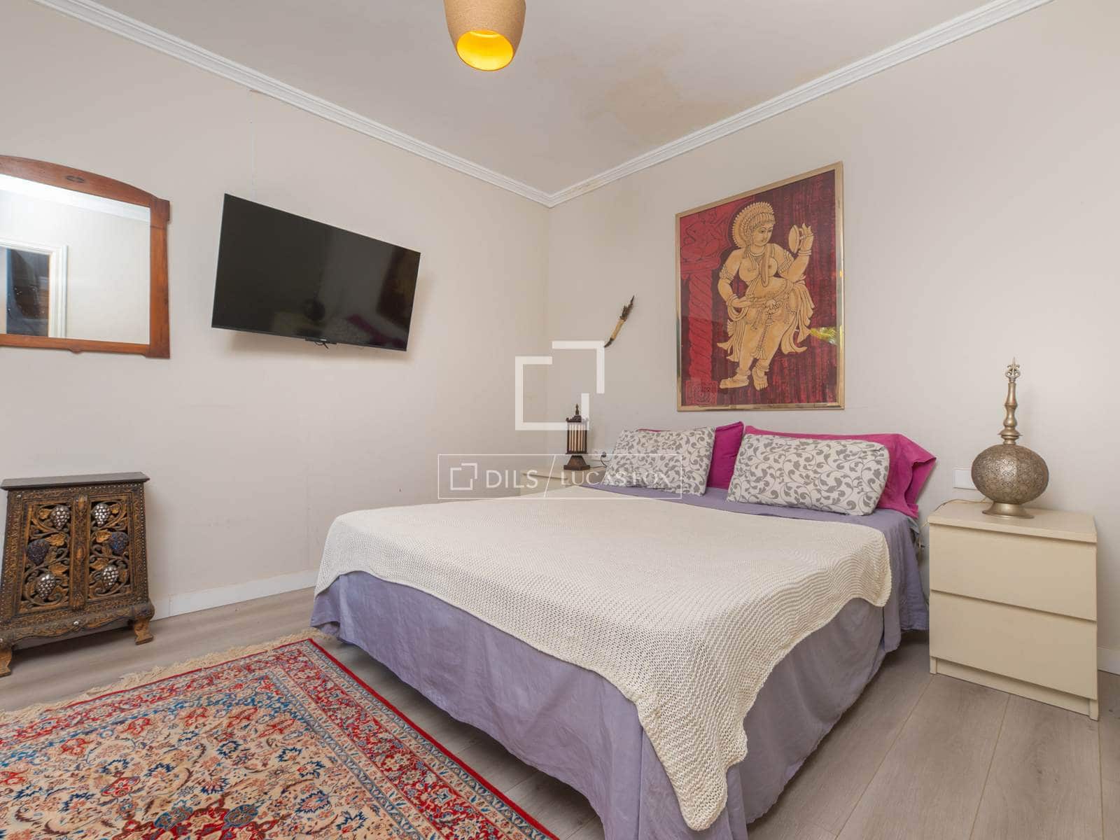 3 bedroom Apartment for sale in Ibiza / Eivissa town with garage - € 630,000 (Ref: 9921452)