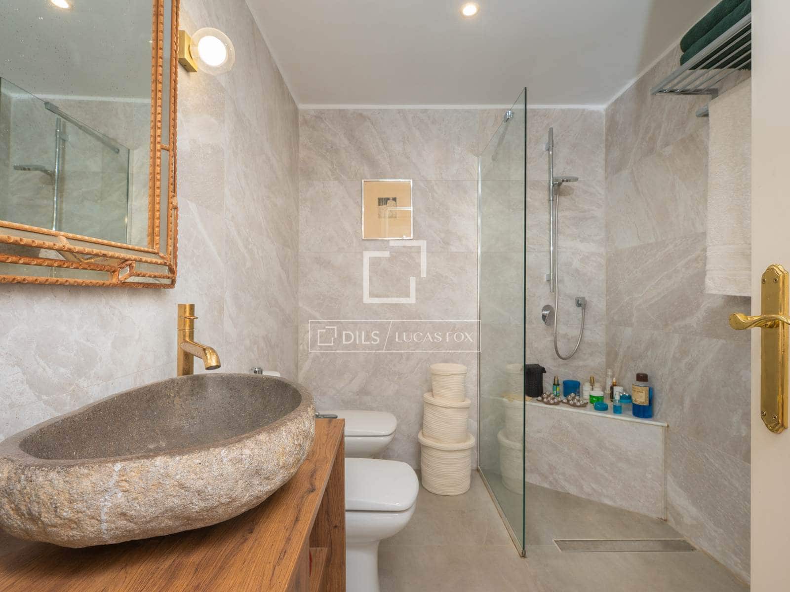 3 bedroom Apartment for sale in Ibiza / Eivissa town with garage - € 630,000 (Ref: 9921452)