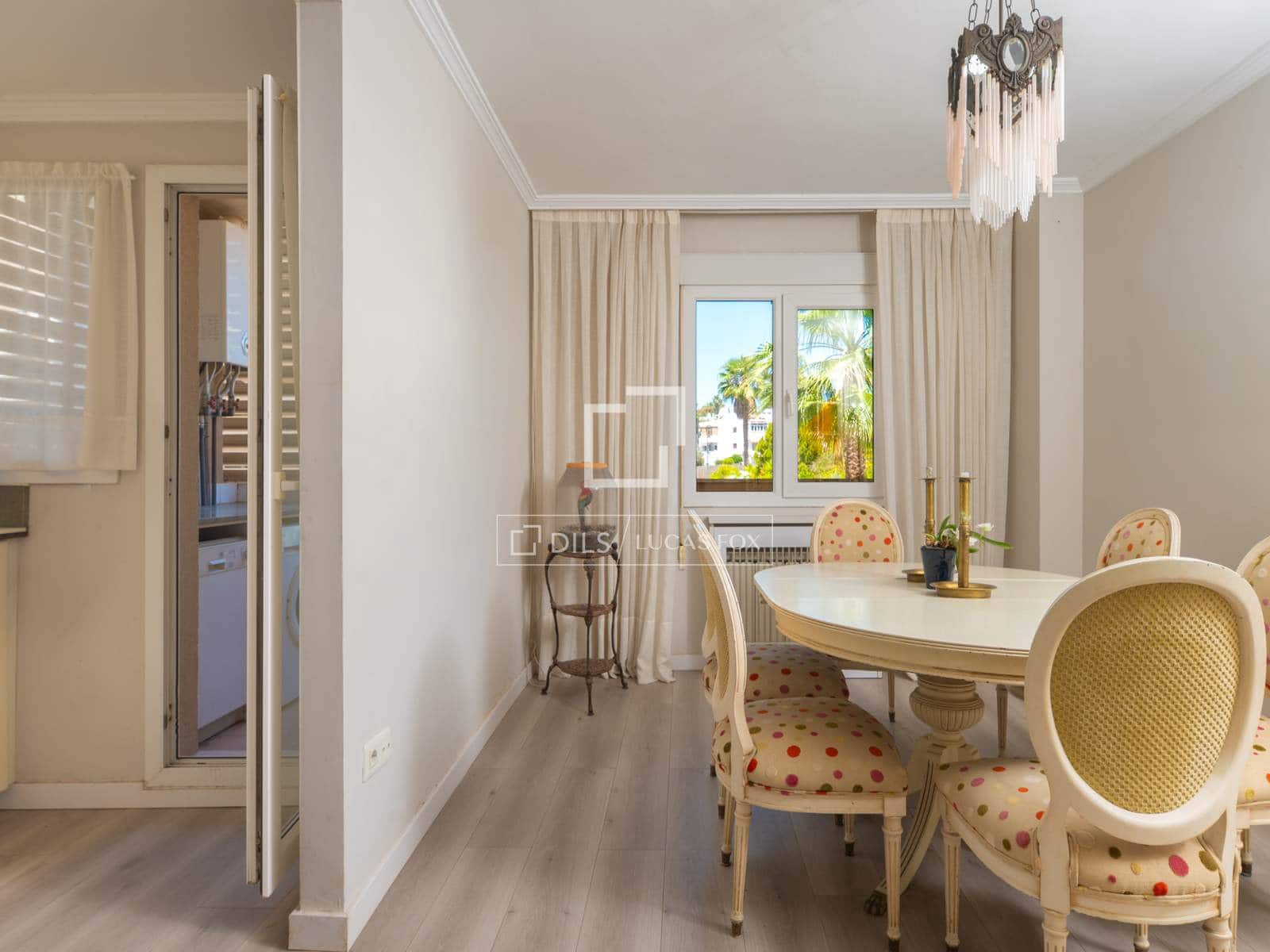 3 bedroom Apartment for sale in Ibiza / Eivissa town with garage - € 630,000 (Ref: 9921452)