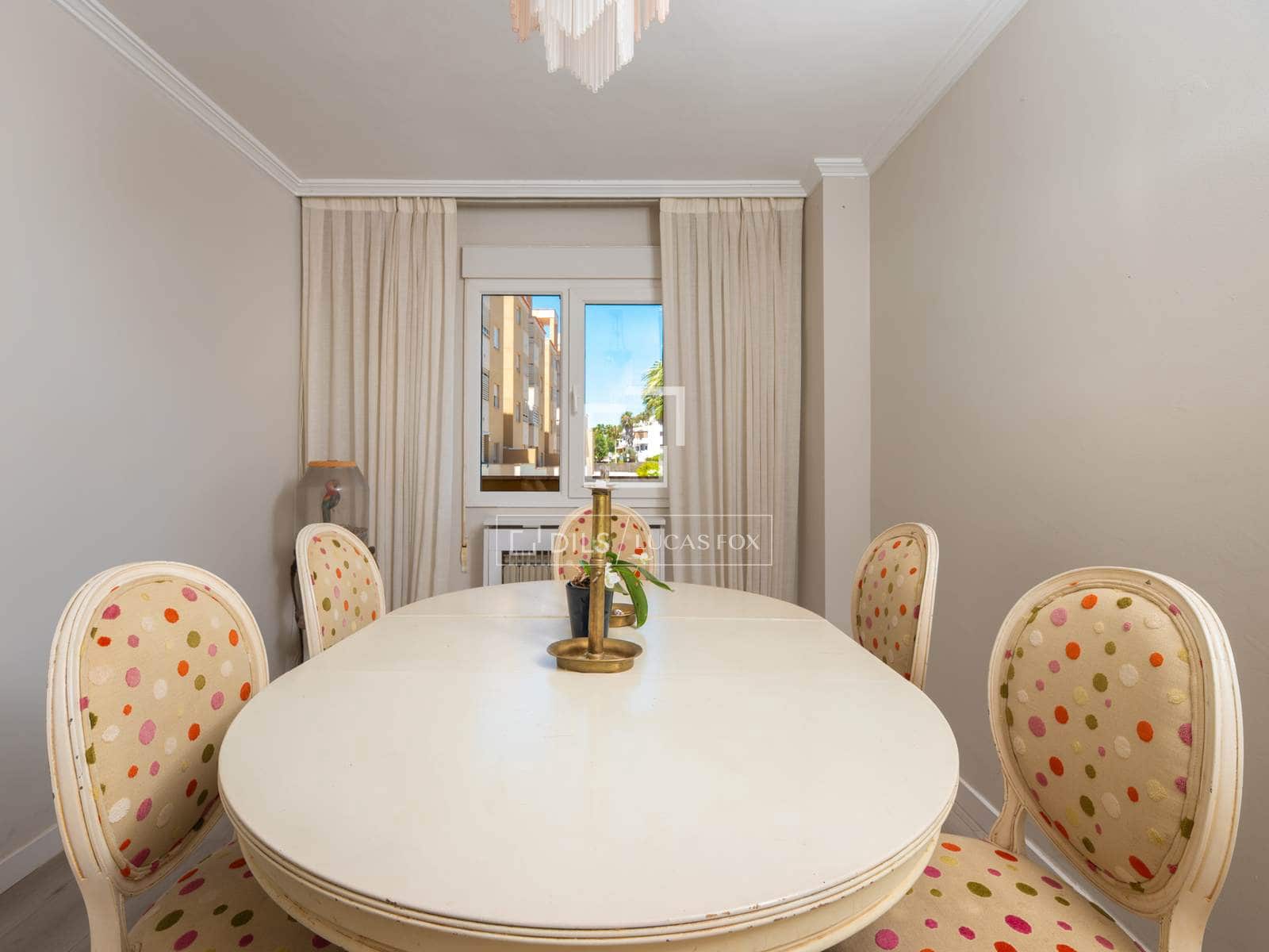 3 bedroom Apartment for sale in Ibiza / Eivissa town with garage - € 630,000 (Ref: 9921452)