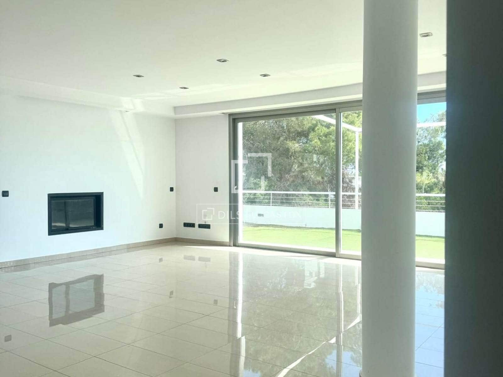 8 slaapkamer Villa te koop in Santa Eulalia / Santa Eularia met garage - € 3.700.000 (Ref: 9921453)