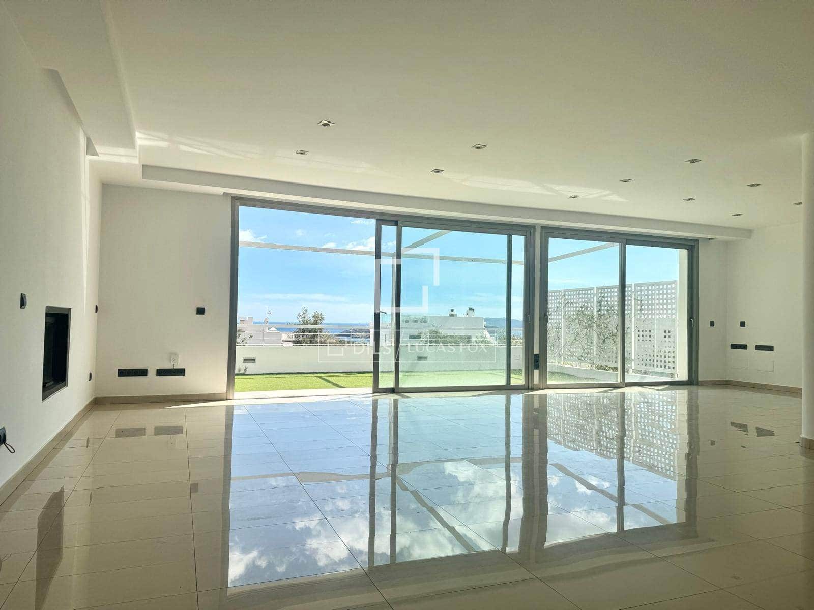 8 slaapkamer Villa te koop in Santa Eulalia / Santa Eularia met garage - € 3.700.000 (Ref: 9921453)
