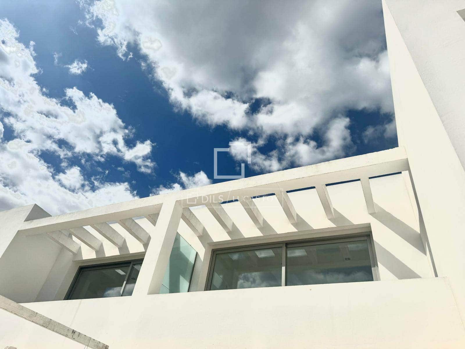 8 slaapkamer Villa te koop in Santa Eulalia / Santa Eularia met garage - € 3.700.000 (Ref: 9921453)