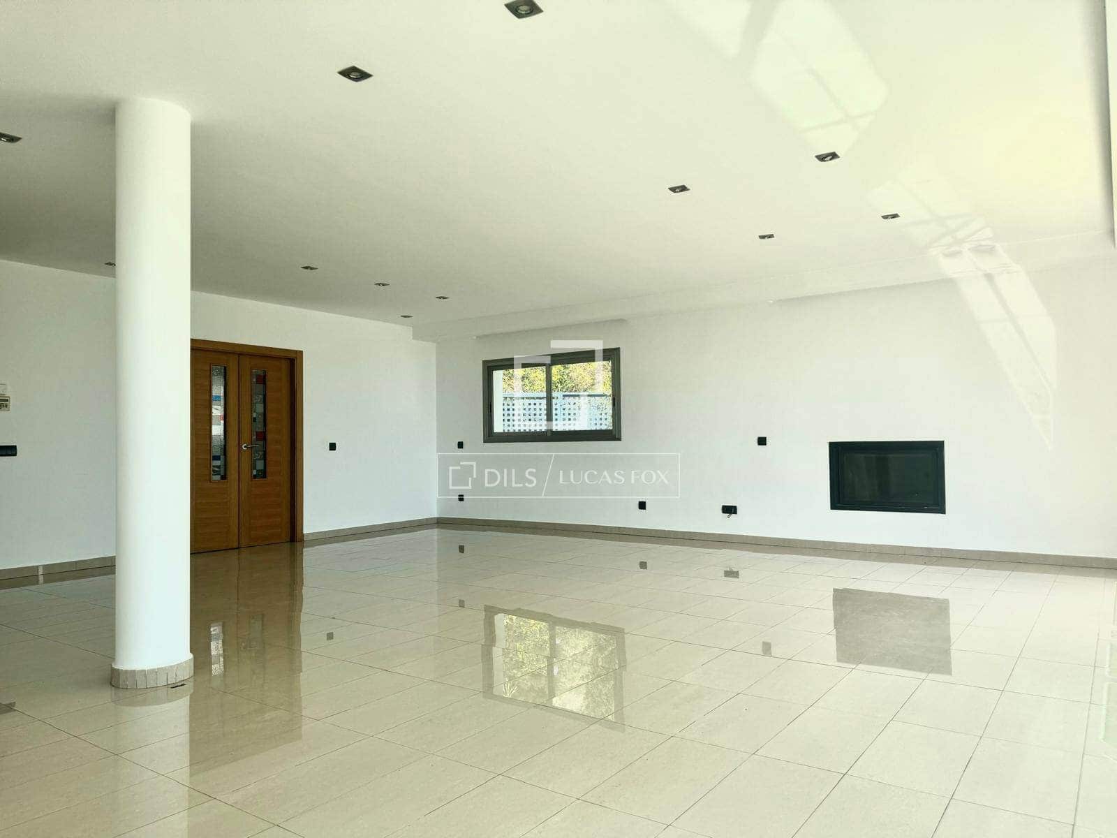 8 slaapkamer Villa te koop in Santa Eulalia / Santa Eularia met garage - € 3.700.000 (Ref: 9921453)