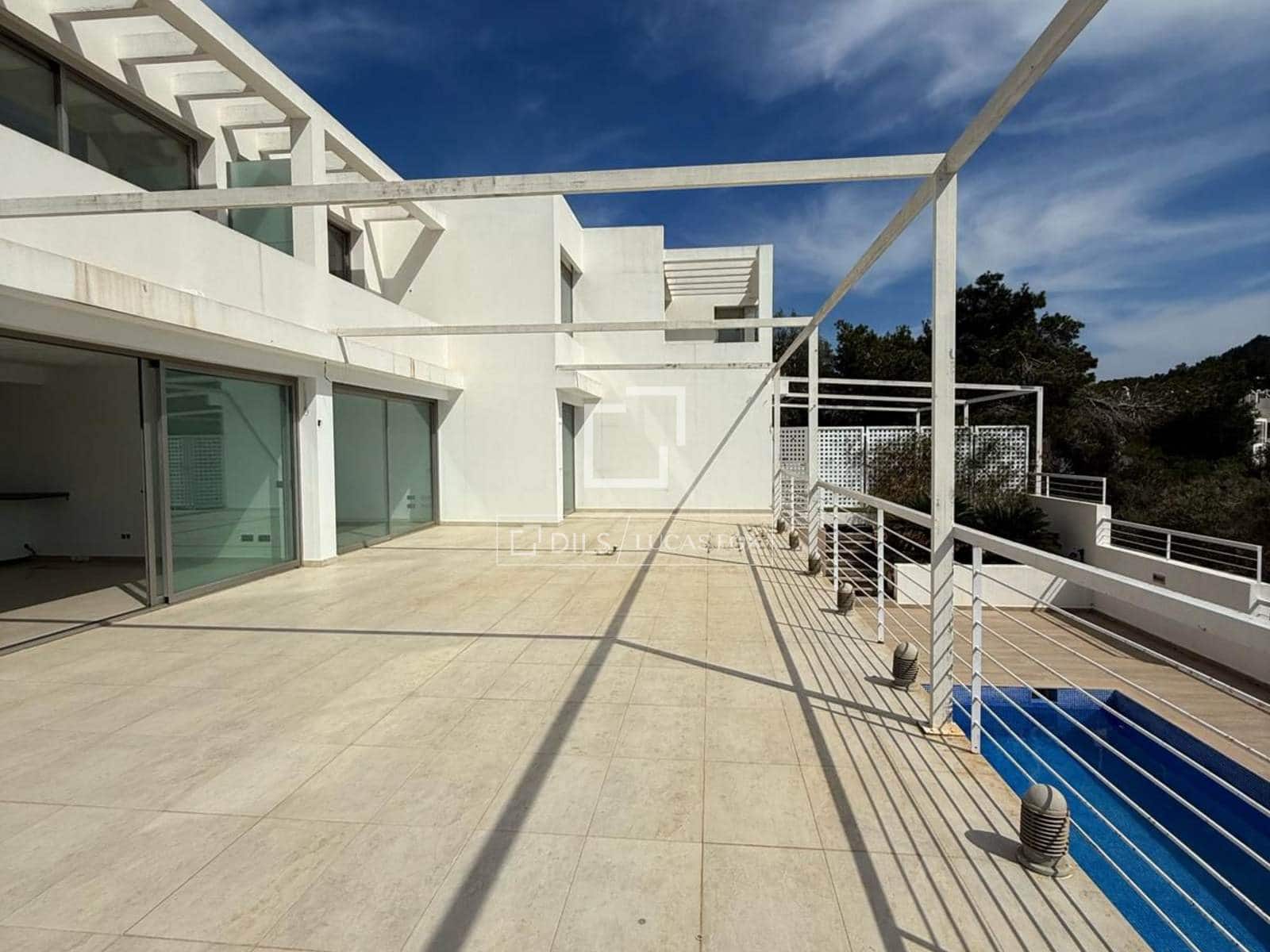 8 slaapkamer Villa te koop in Santa Eulalia / Santa Eularia met garage - € 3.700.000 (Ref: 9921453)